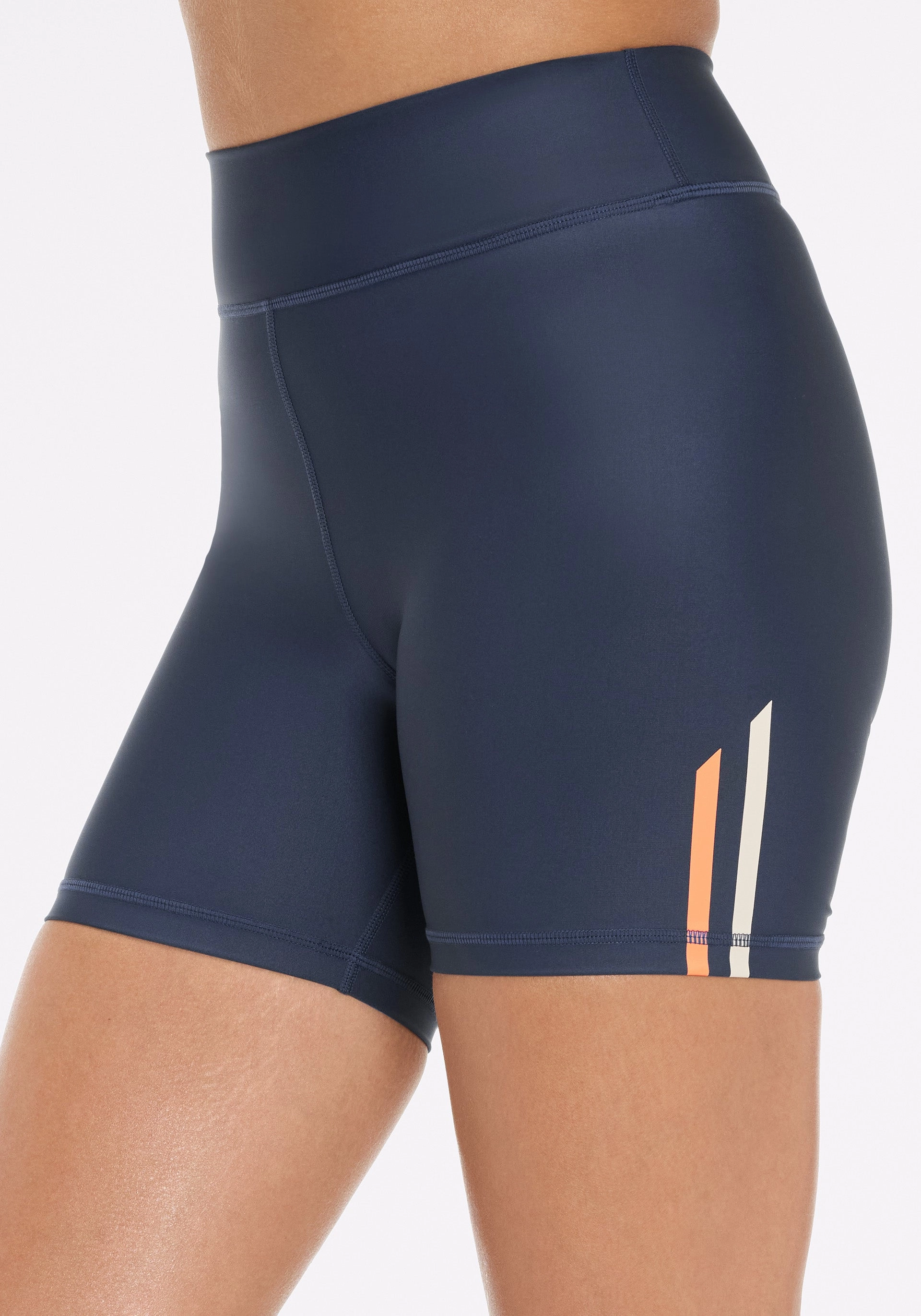 Soft Feel Anti Static Fabric 5" Spin Short