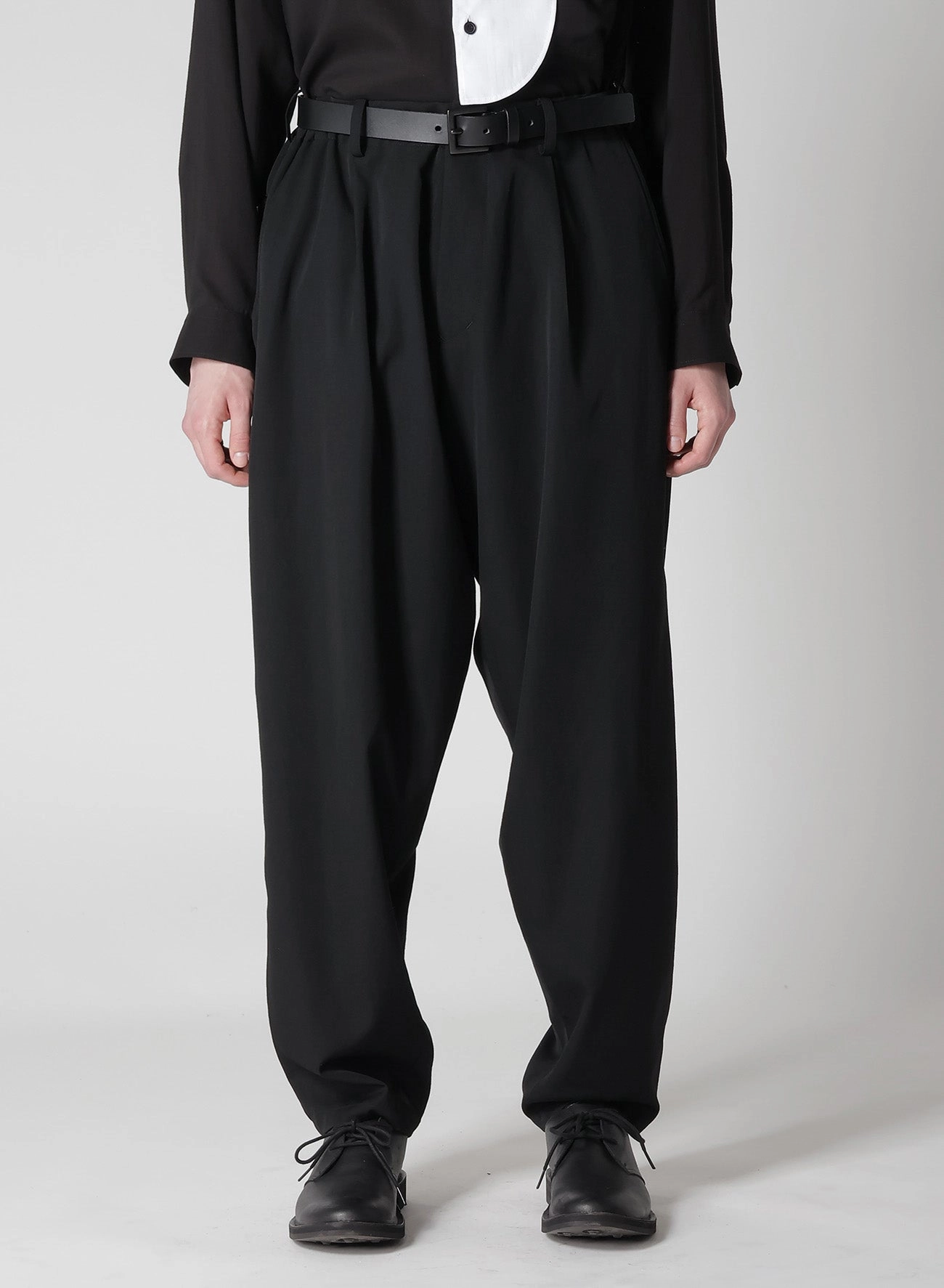 Sport Ready Corduroy texture GABARDINE BACK SIDE ZIPPER PANTS