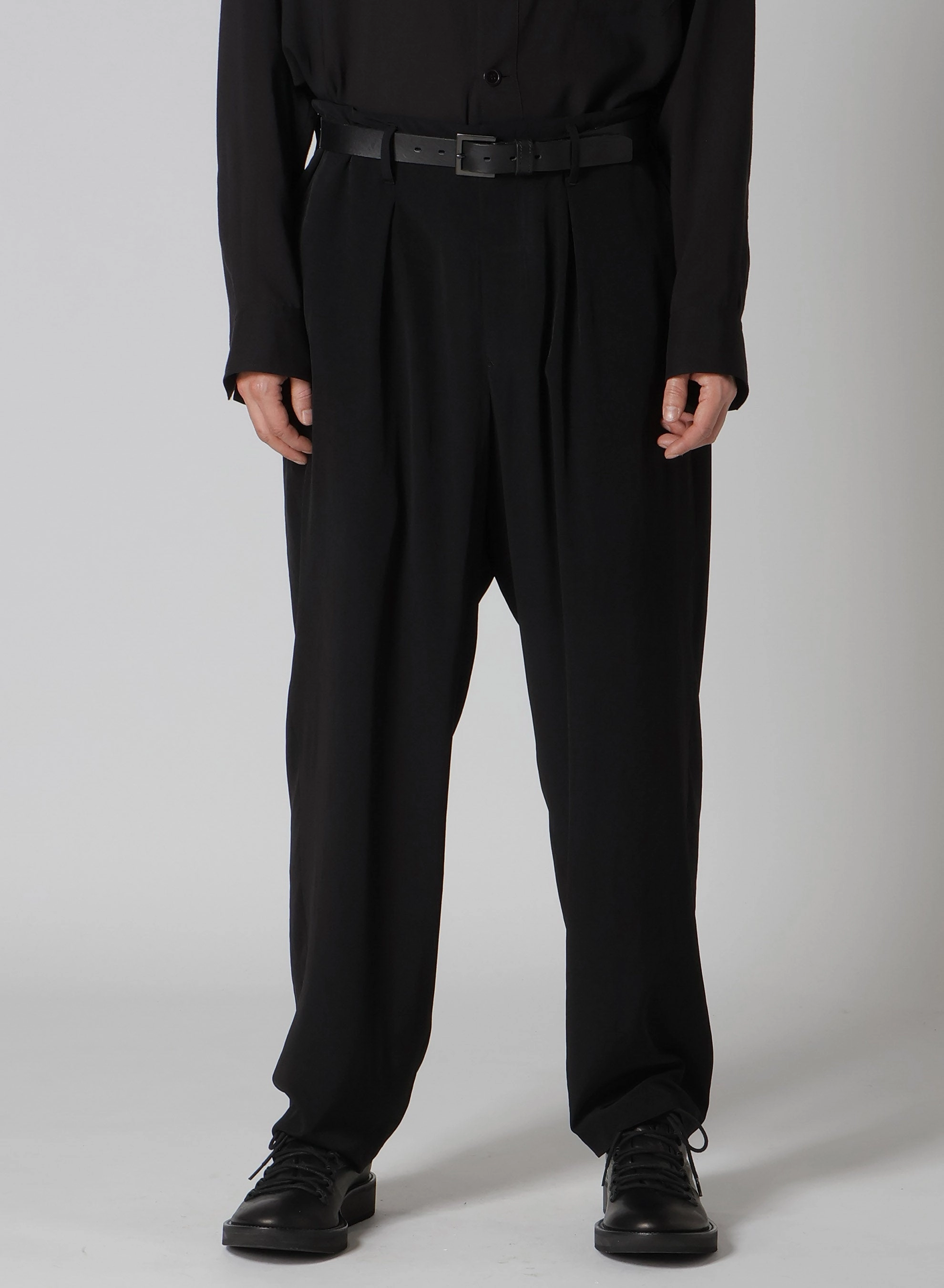 Adjustable loop TA TUXEDO BC BUCKLE PANTS