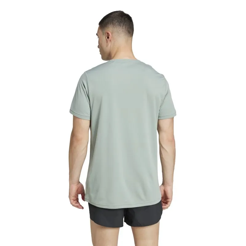 Casual Layer Look casual and comfortable Adidas Mens Run It Tee