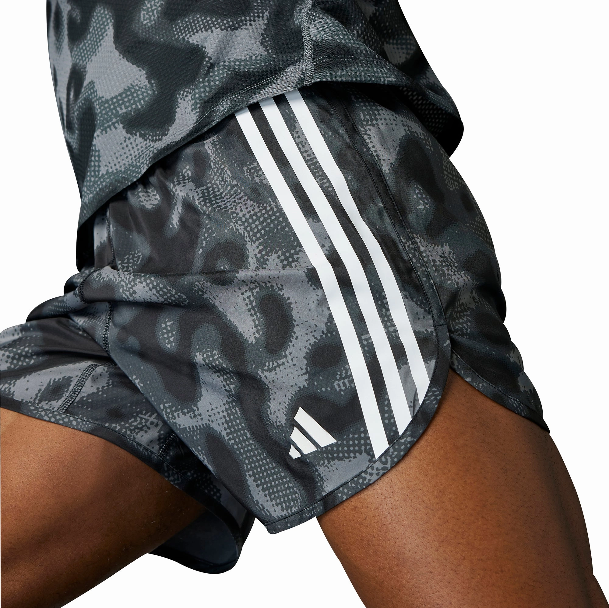 Flexible Stitching Fit Design adidas Own The Run 3 Stripes 5 Inch Mens Running Shorts - Grey
