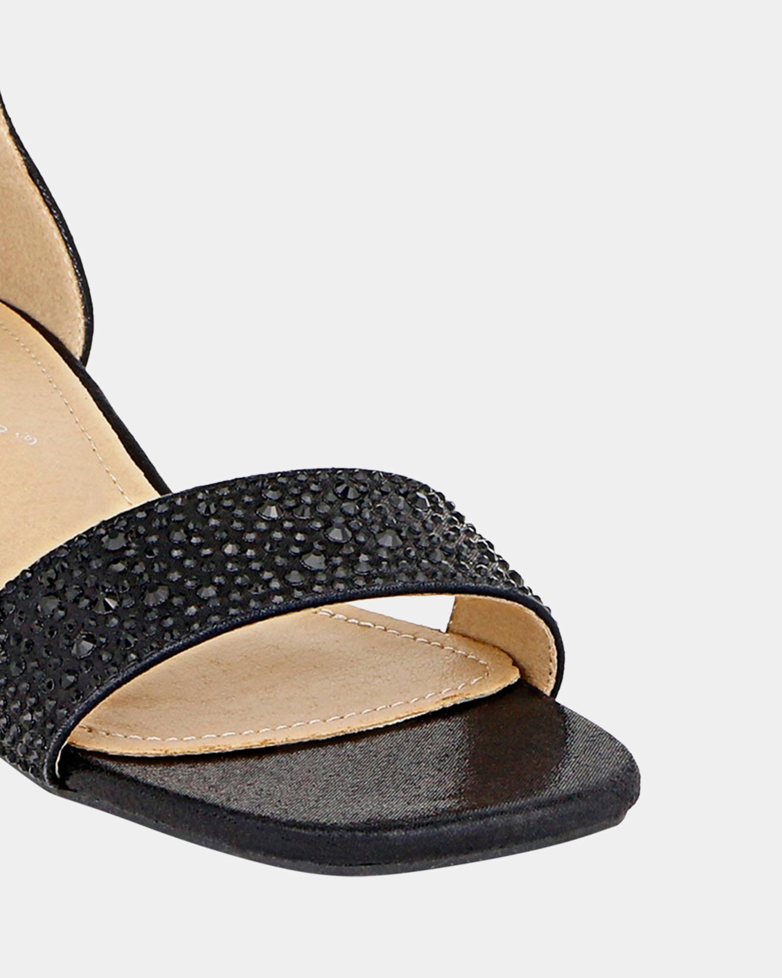 Group Hike Allie Black