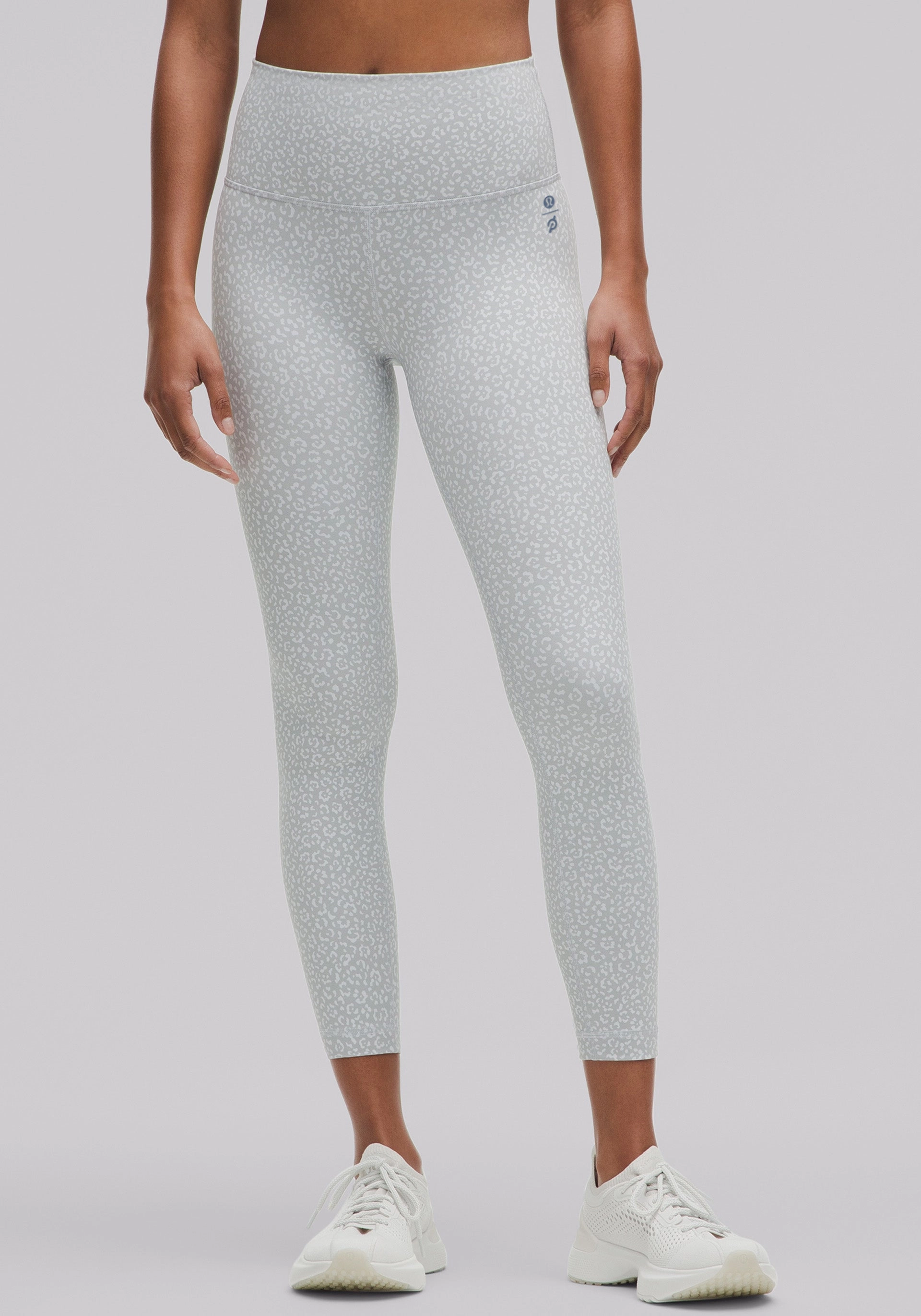 Ultimate Wear Soft and Supportive Wunder Train High-Rise Tight 25"