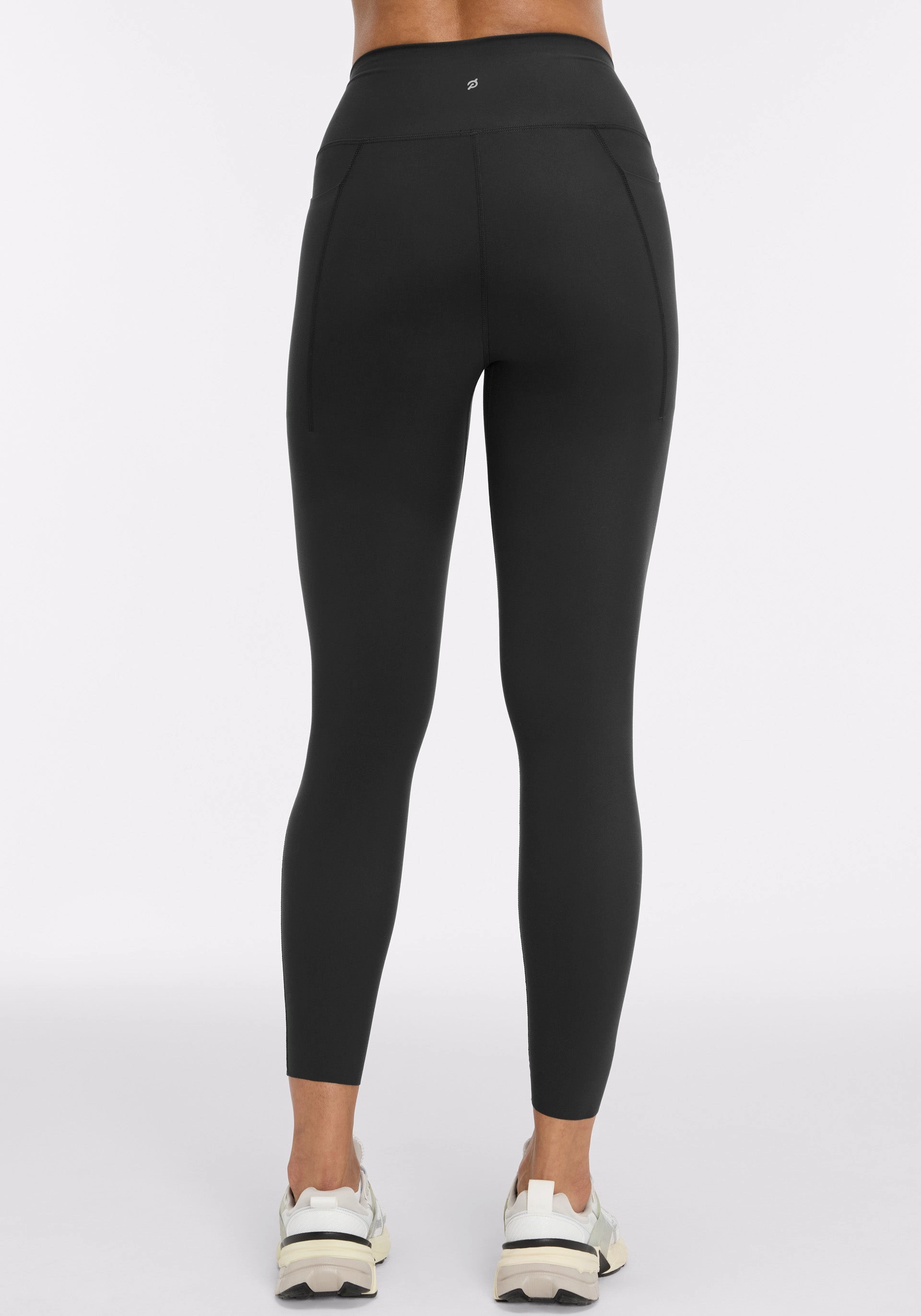 Chilly Comfort Wear Cadent High Rise Pocket Legging