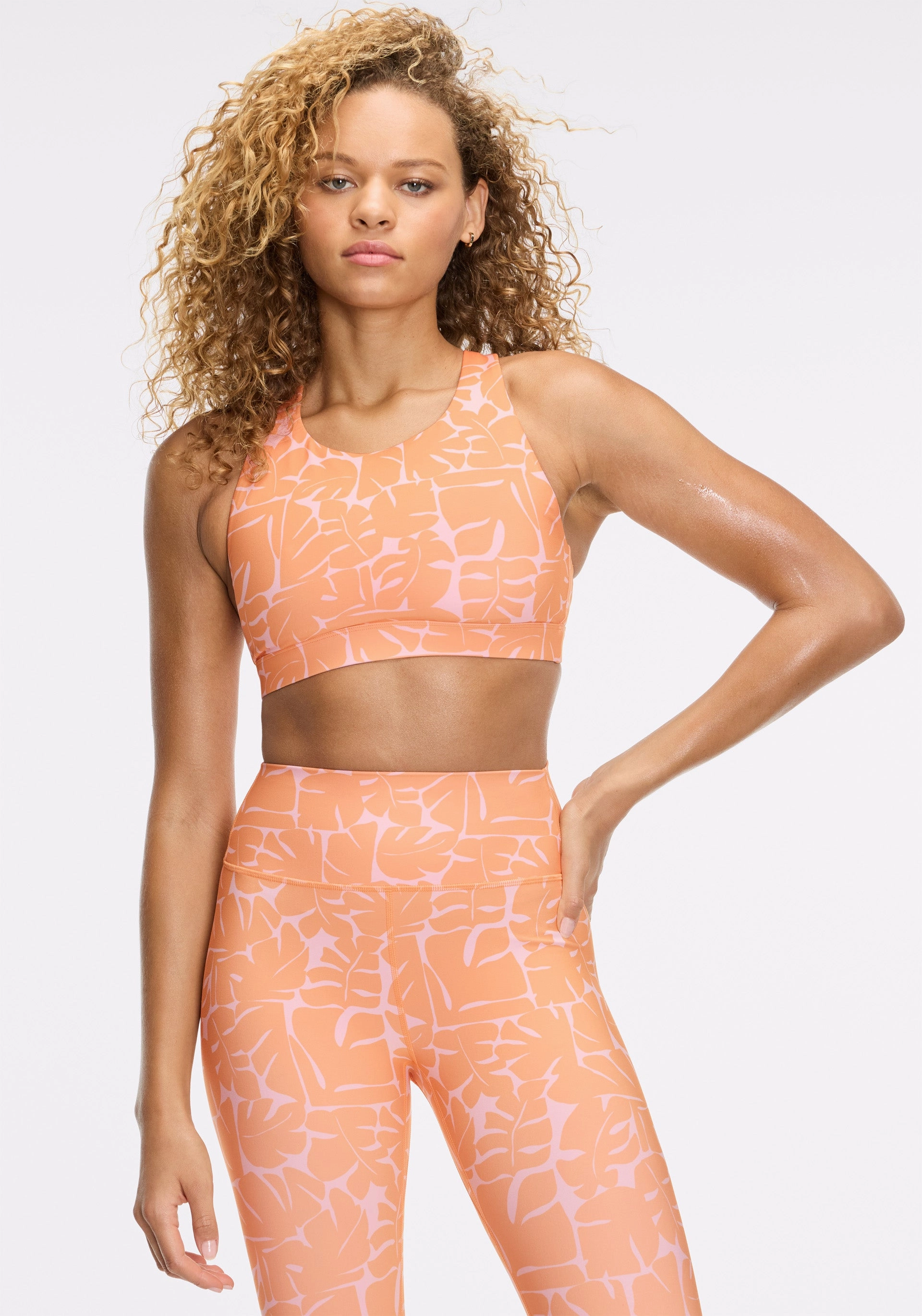 Cadent V-Back Bra Extra Padding Option Elastic cuffs