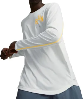Trendy Layering Puma Run Graphic Long Sleeve Mens Running Top - White