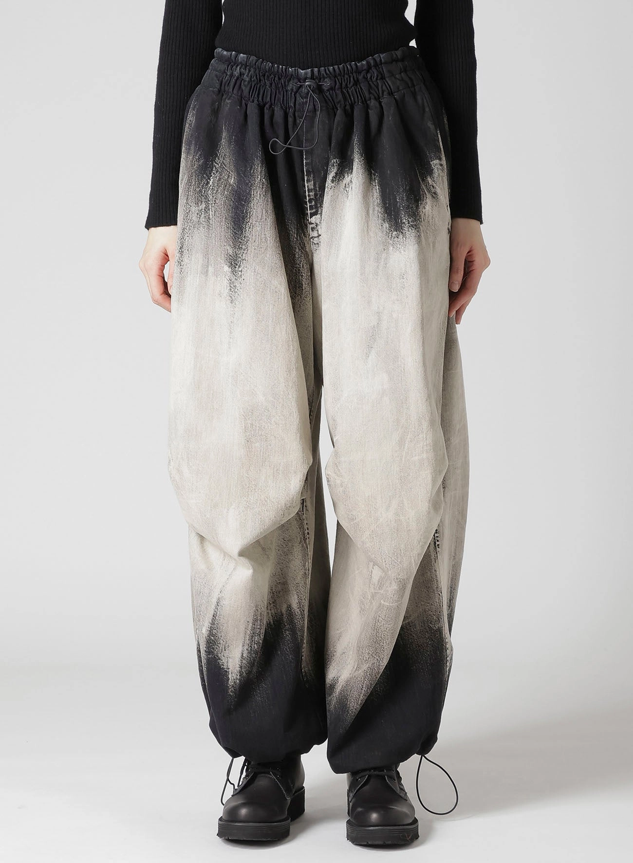 Soft and Stretchy 10OZ BLEACHED DENIM PARACHUTE PANTS