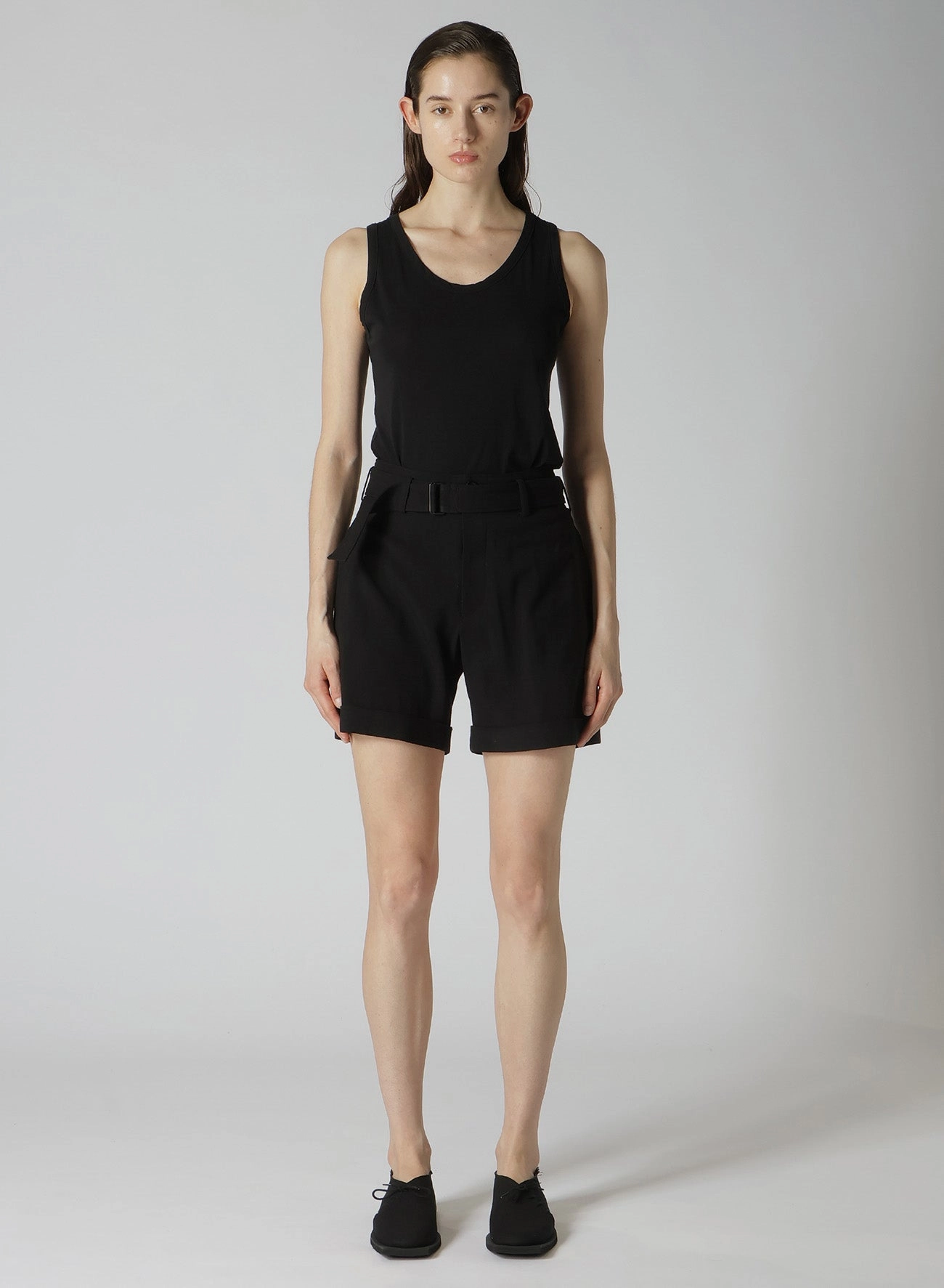 DAMAGED GABARDINE BEELTED SHORT PANTS Functional Layer