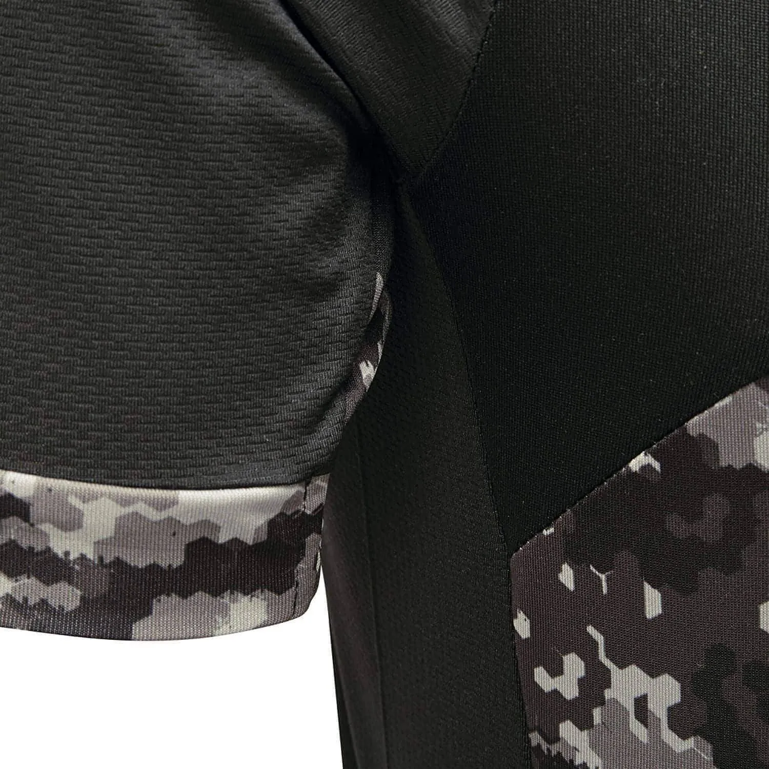 Dare2B Stay The Course Short Sleeve Mens Cycling Jersey - Black Modern Design Versatile Layering Piece