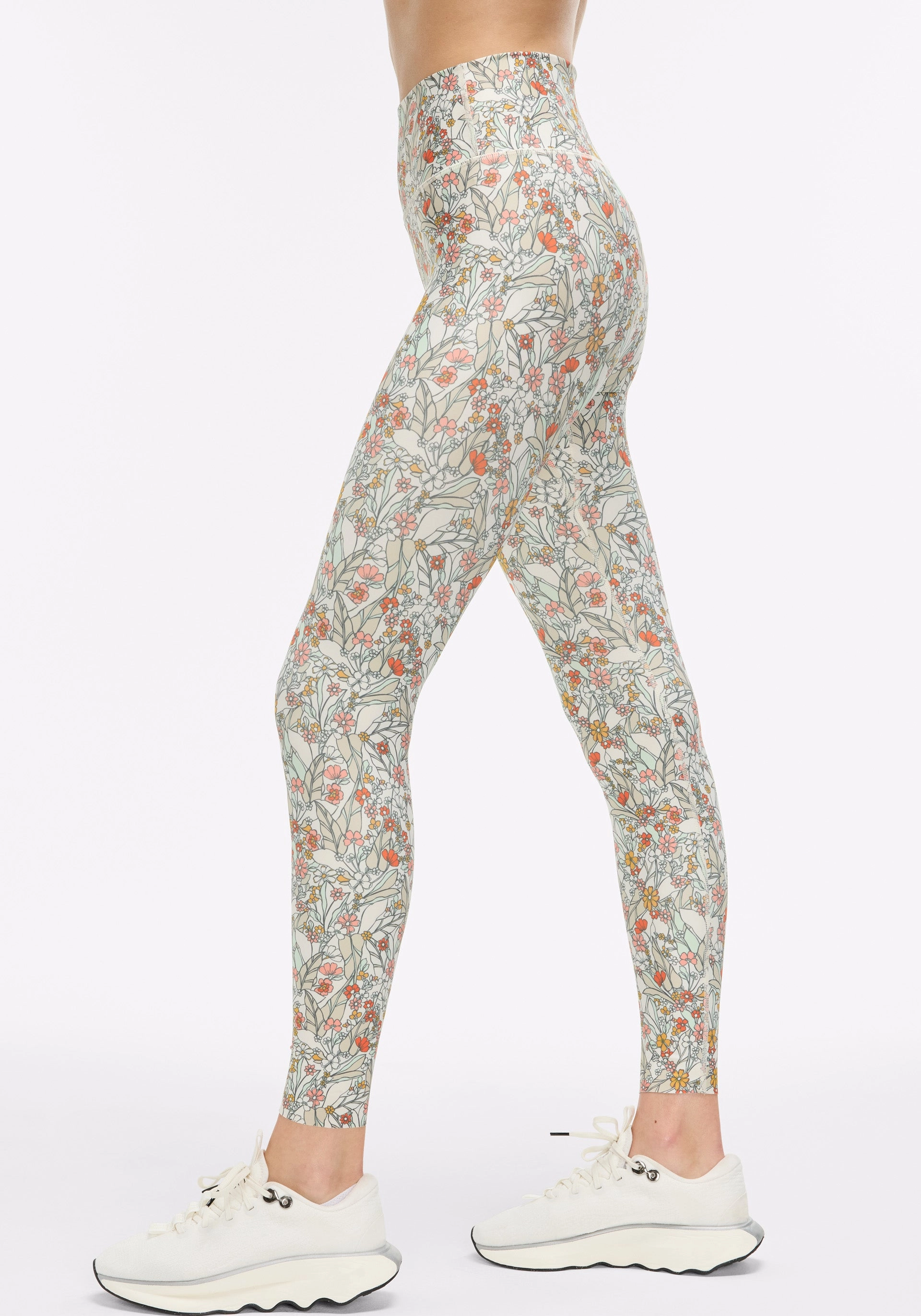 Endurance Light Tight 25" Travel Outfit Wrinkle Resistant Eco Friendly