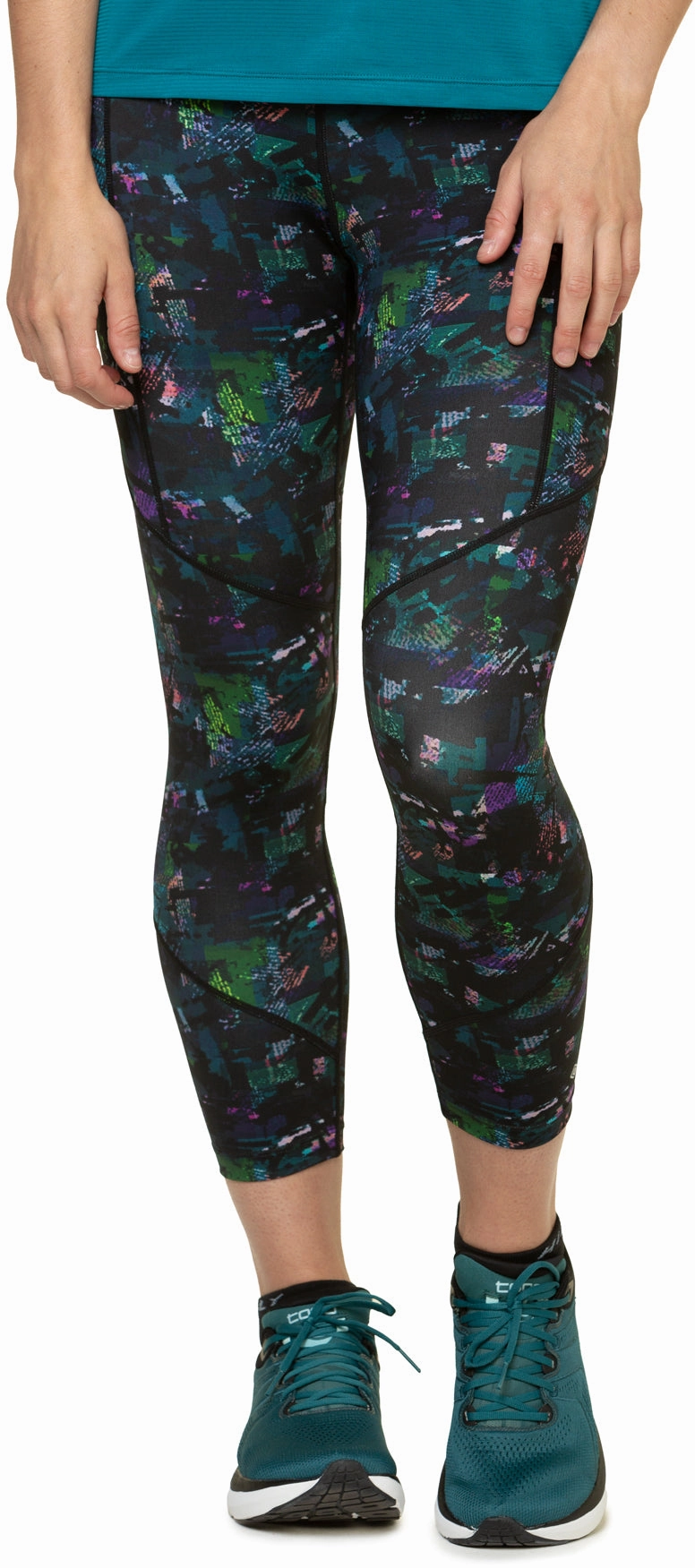 Athletic Shape Non Irritating Fabric Ronhill Tech Womens 7/8 Running Tights - Black