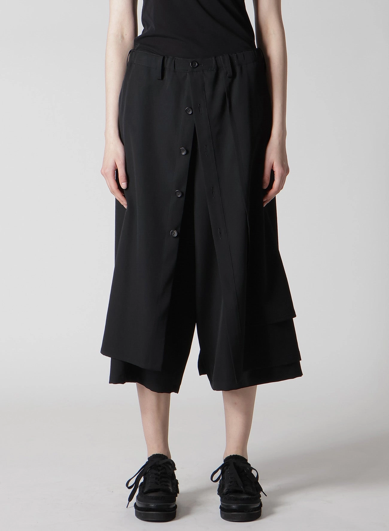 Simple Style GABARDINE F BUTTON WRAP PANTS