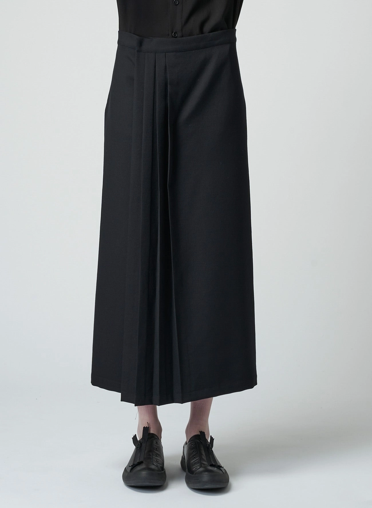 Relax Fit Design Office Friendly GABARDINE F PLEATED SKIRT