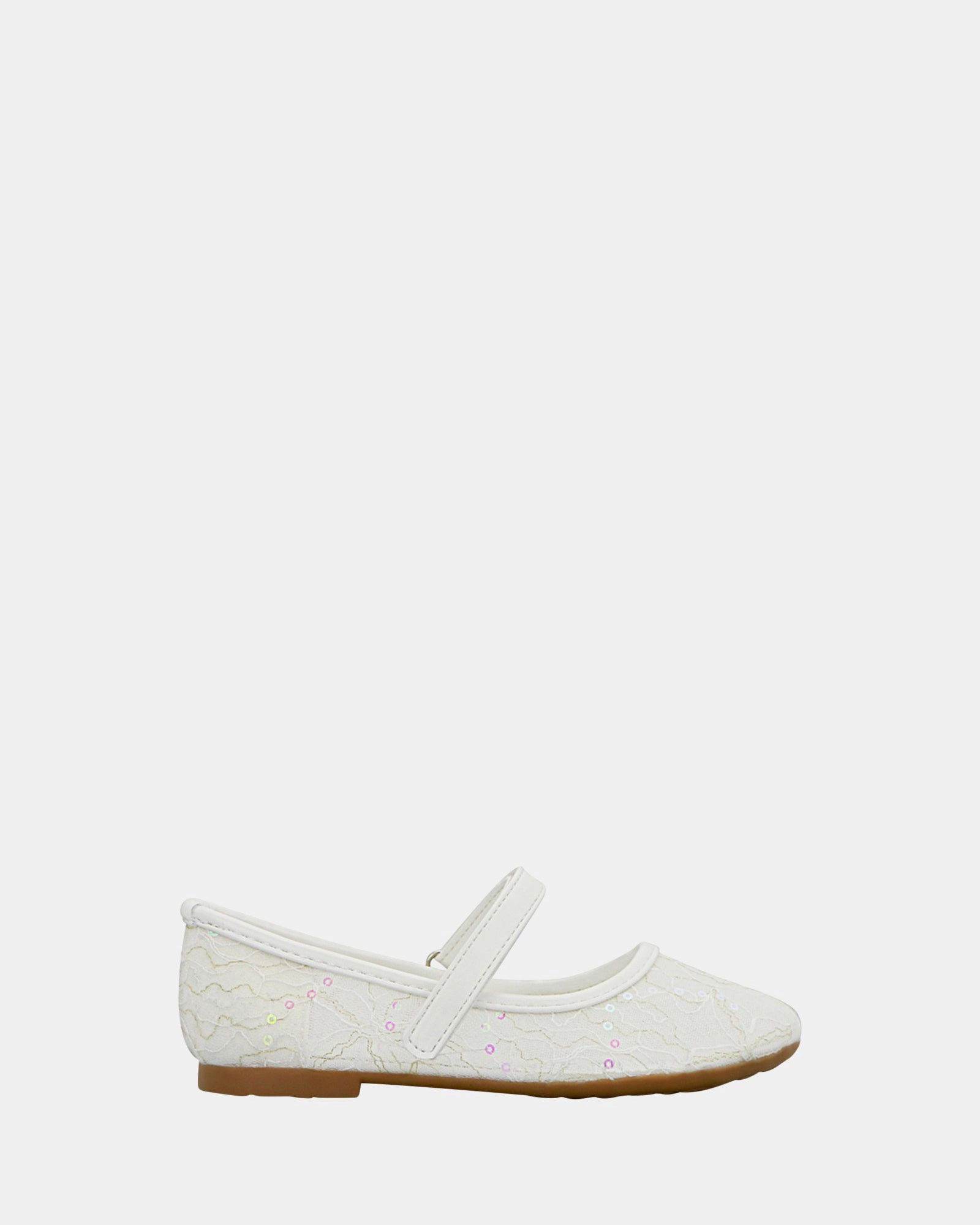 Camille White suede upper Trendy Look