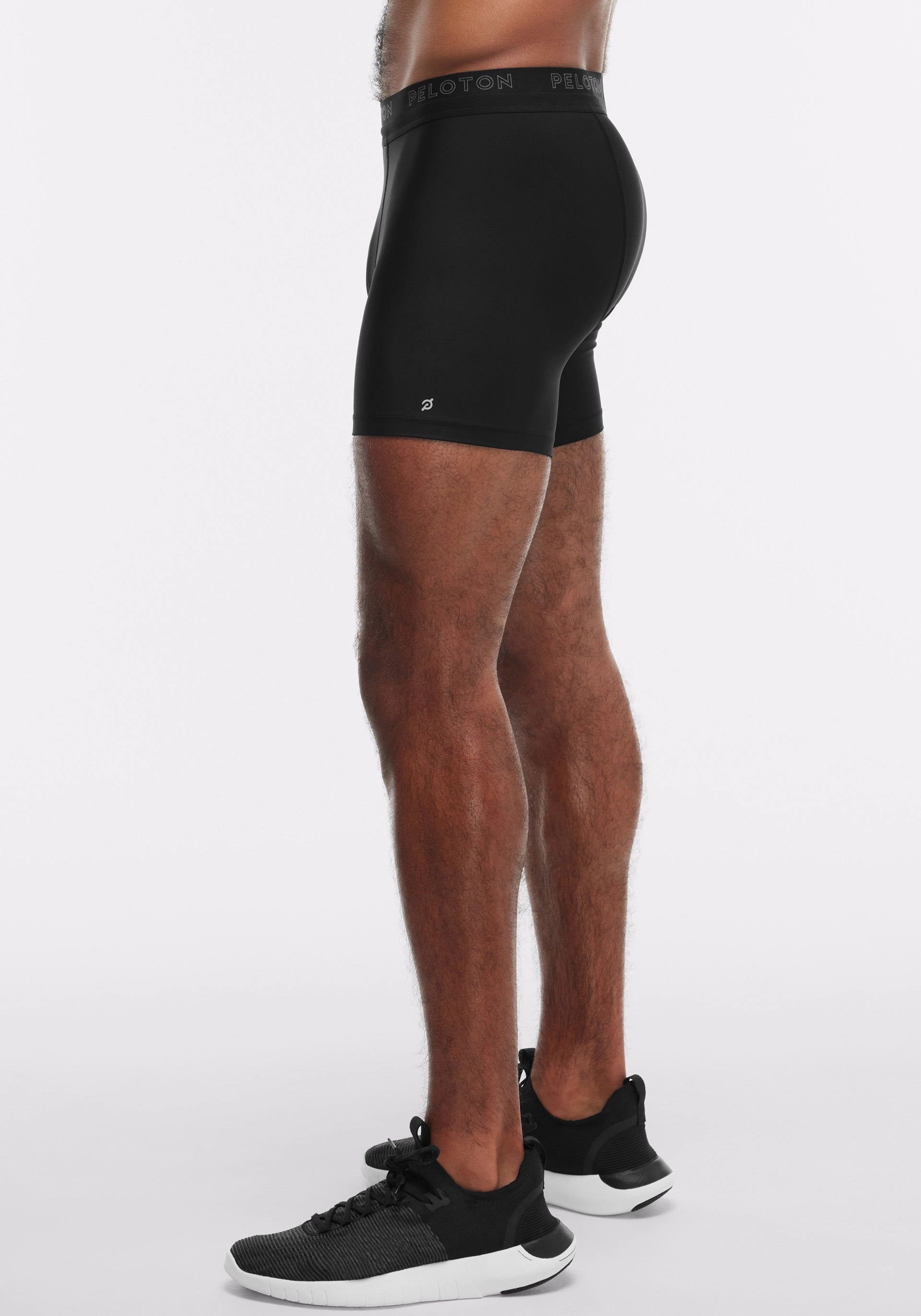 Casual Fit Design fade - resistant Mid Compression 5" Training Layer