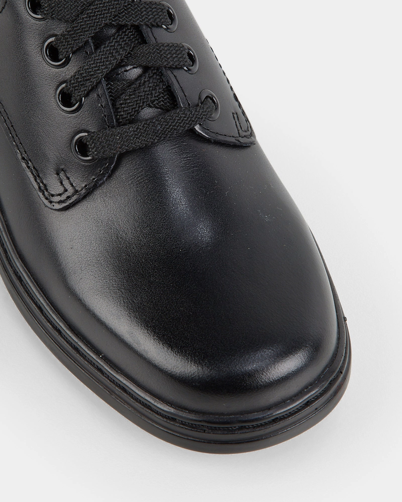 Consistent Routine Infinity Junior Black