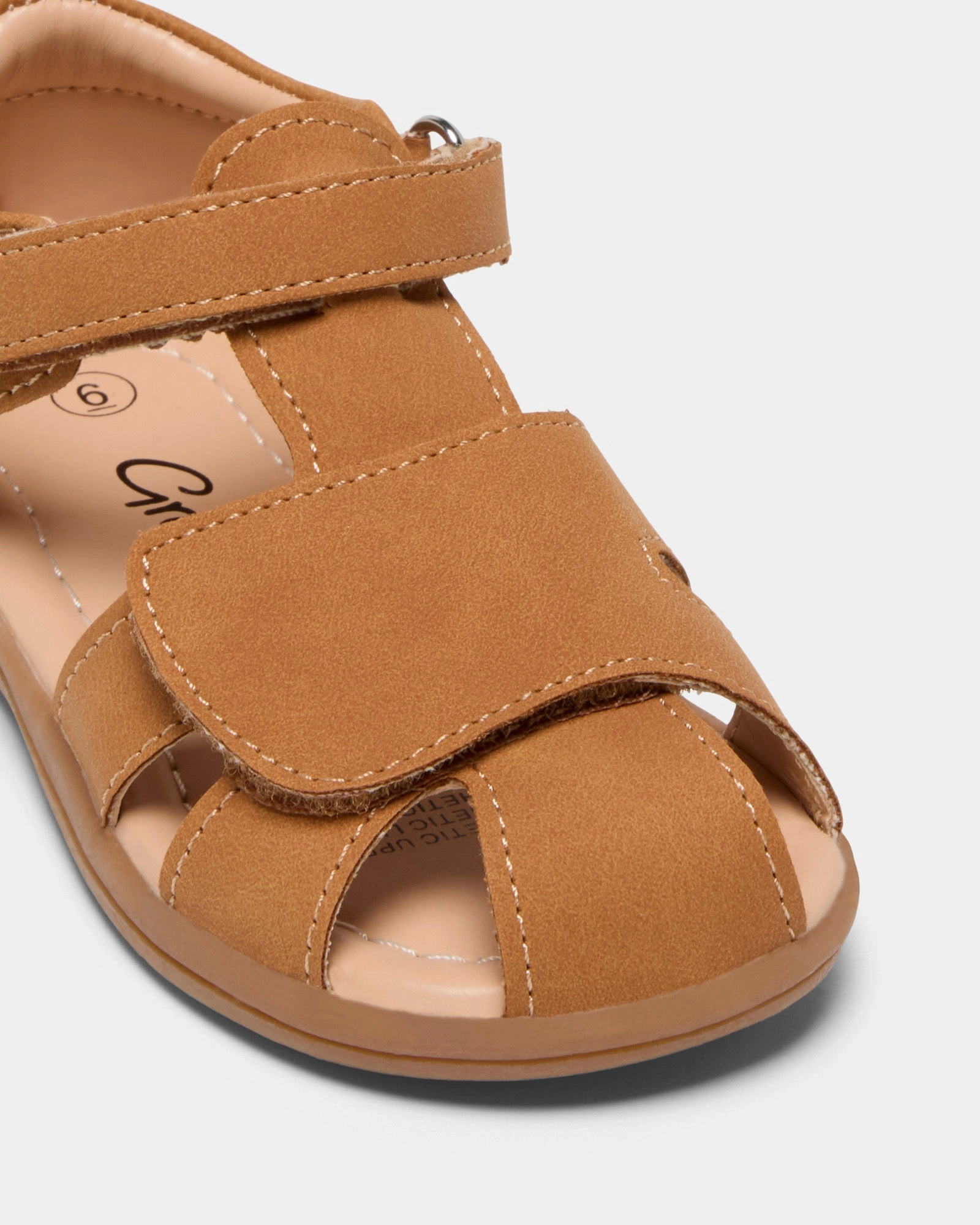 Jeno Tan High-Performance Fit Functional Design