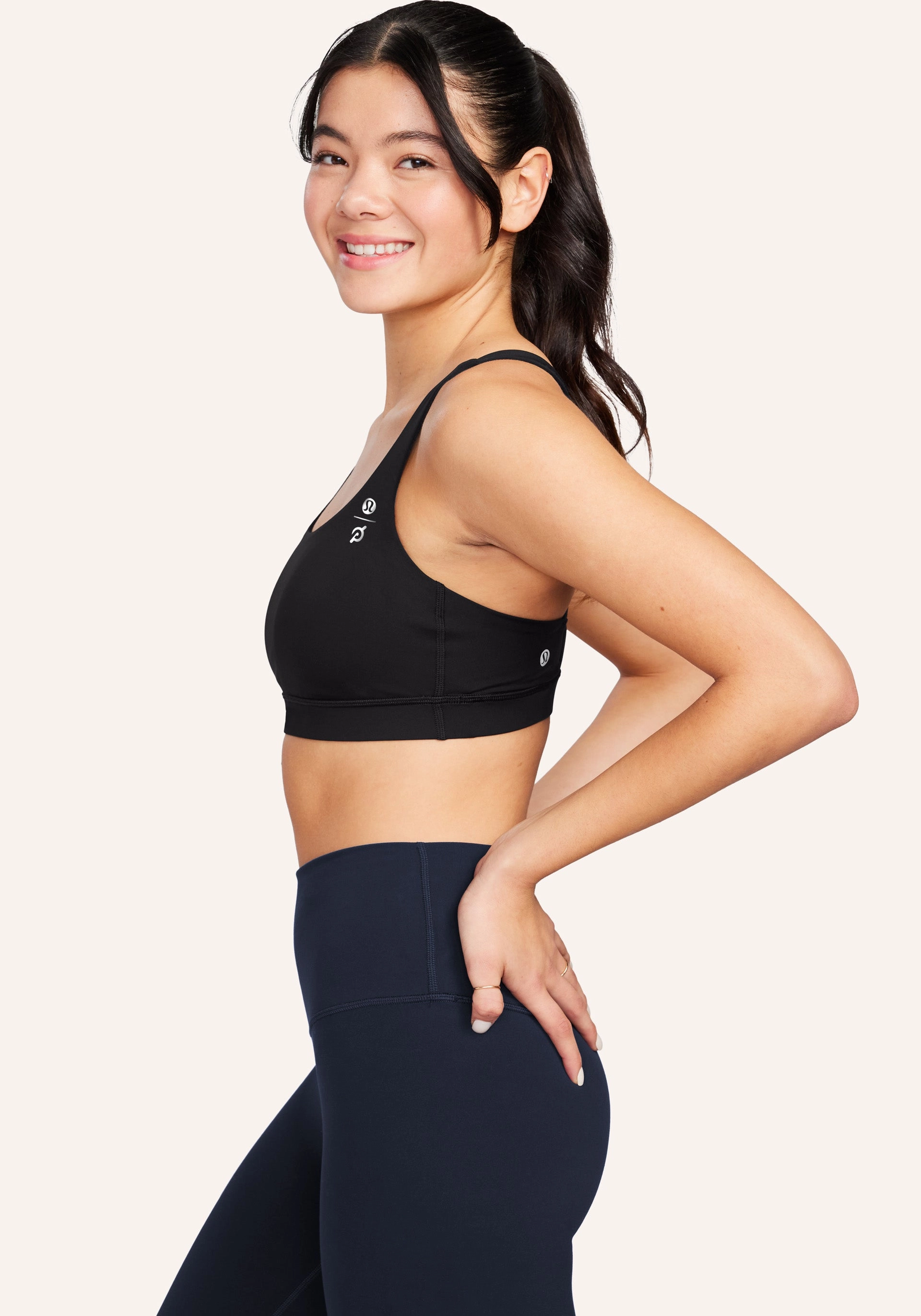 lululemon Energy Bra Cropped fit seams Turtleneck