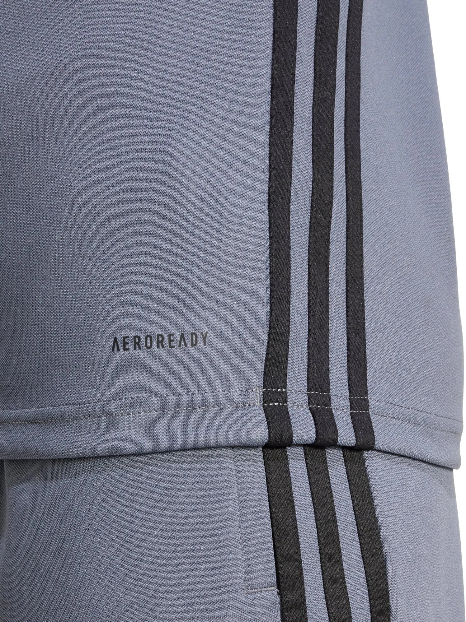 Weekend Look Chilly Style adidas Tiro 25 Essentials Half Zip Long Sleeve Womens Training Top - Grey