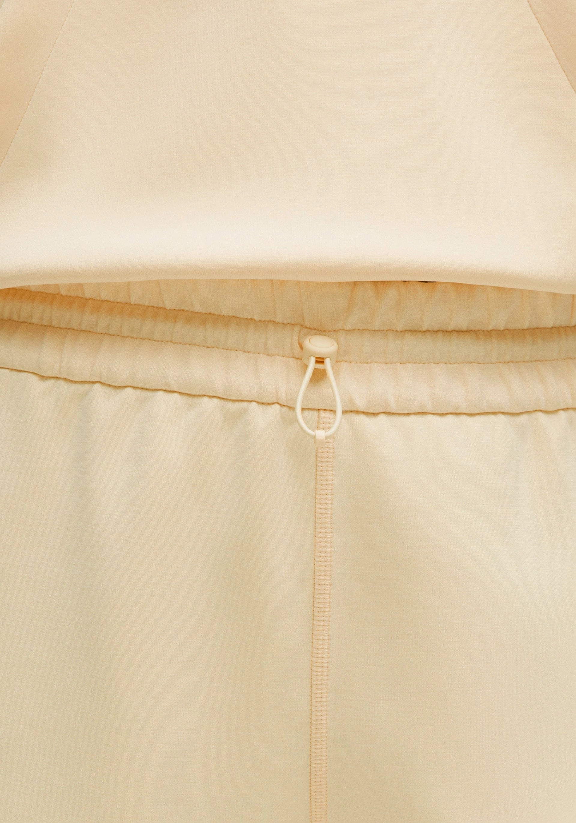 Softstreme High-Rise Short 4" Warm Look Freedom Fit