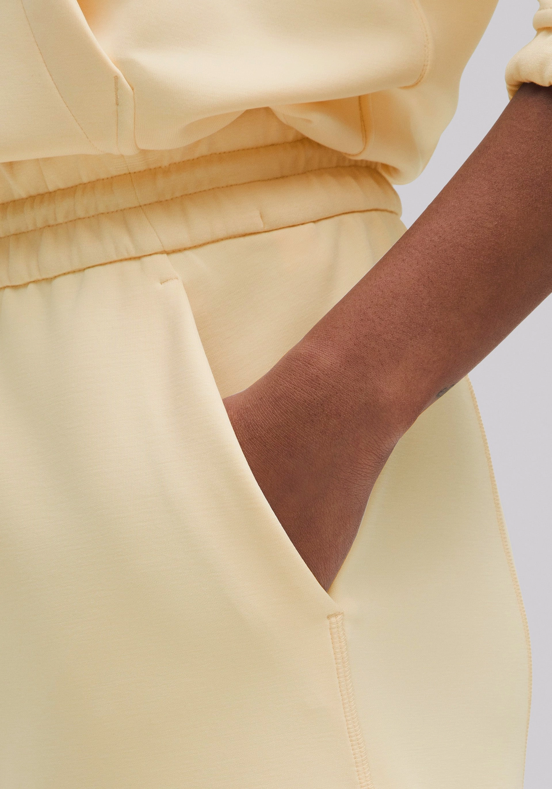 Softstreme High-Rise Short 4" martial arts gear