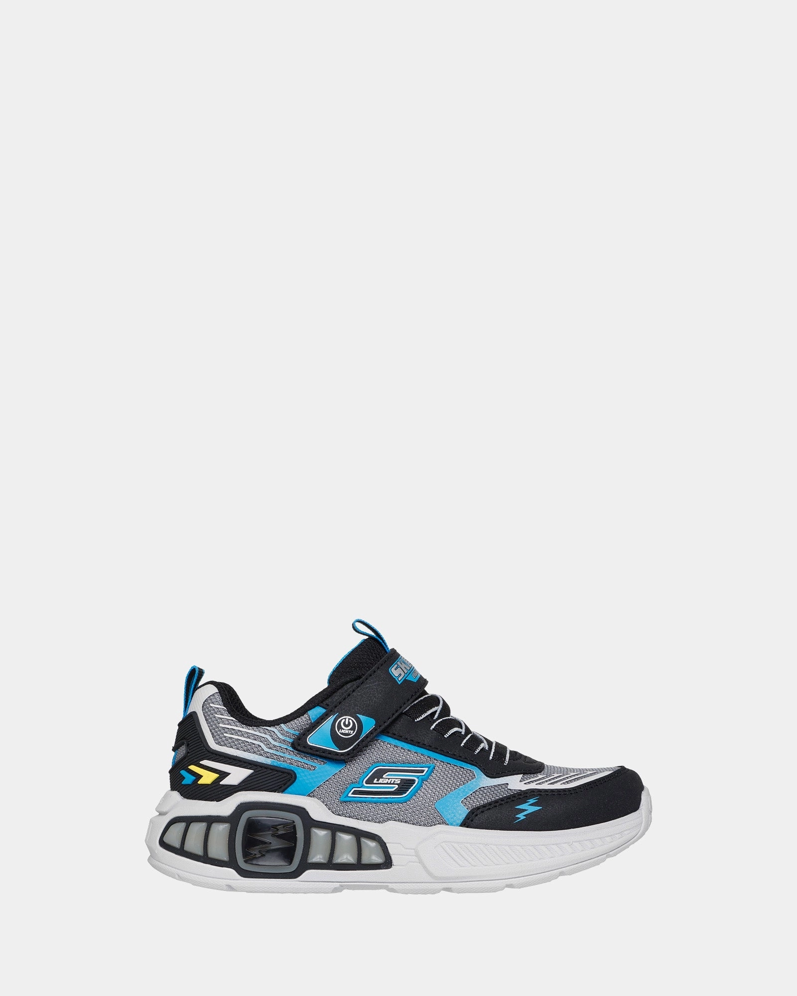 Light Storm 3 Yth Black/Charcoal Durable Outsole Design