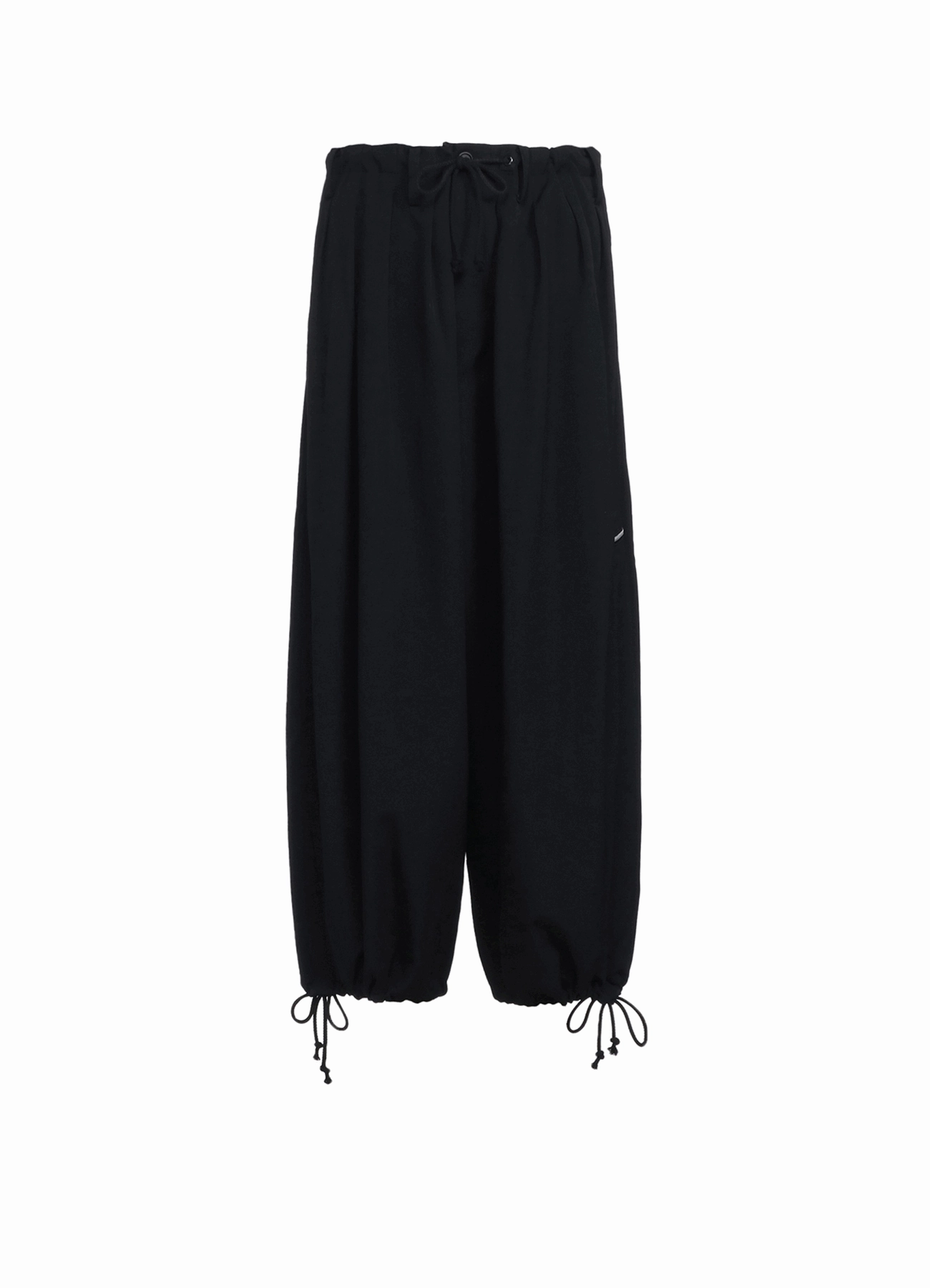 Cozy Material WASHER FINISHED WOOL GABARDINE BALLOON PANTS WITH ZIPPER POCKETS