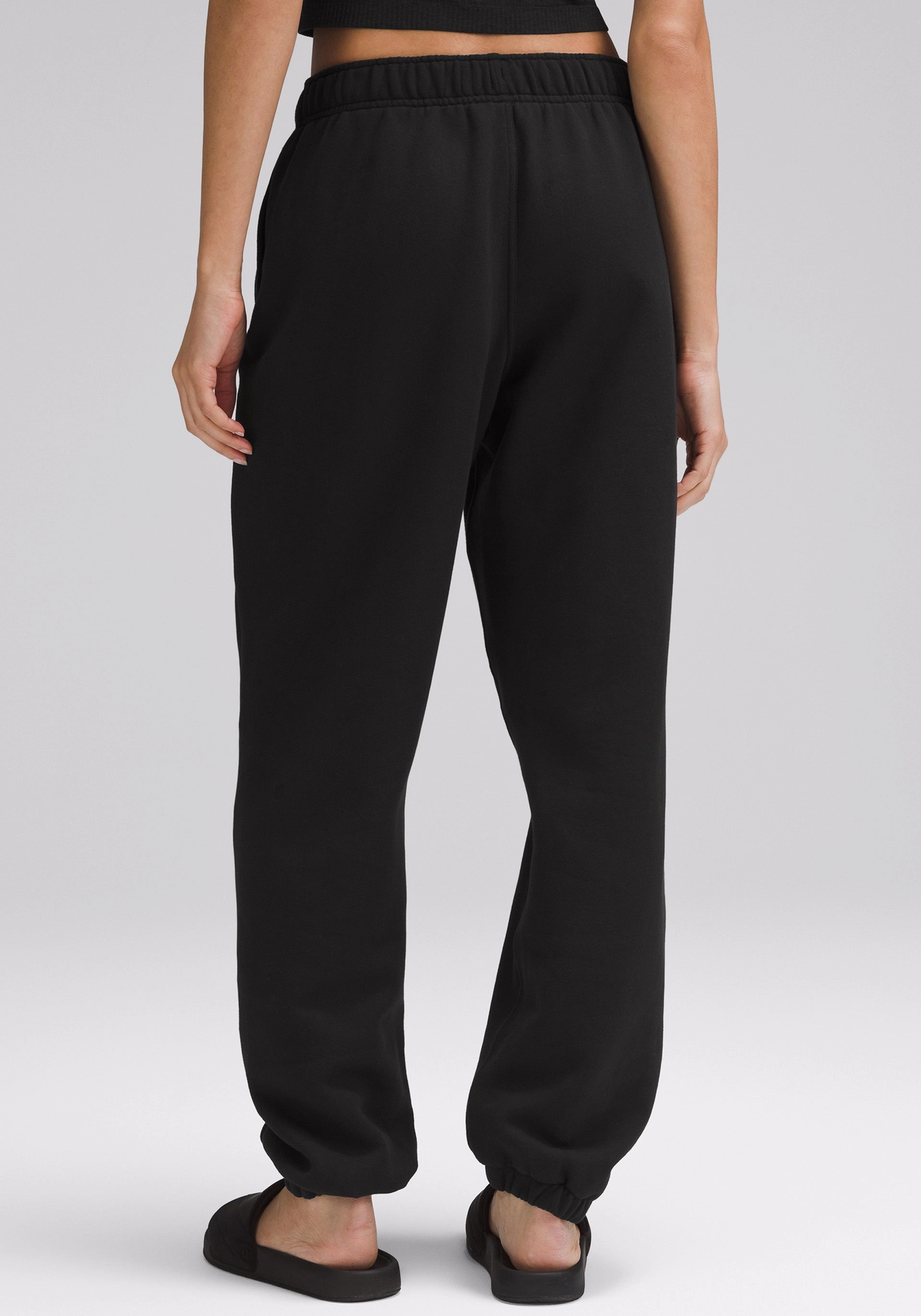 Scuba Mid-Rise Oversized Jogger | Regular Tough Materials