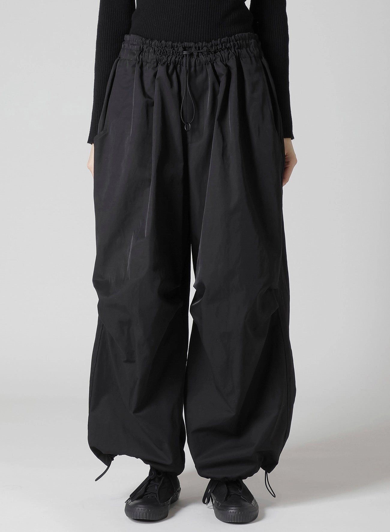 Ny/C TWILL PARACHUTE PANTS Cozy Layering Effortless Comfort