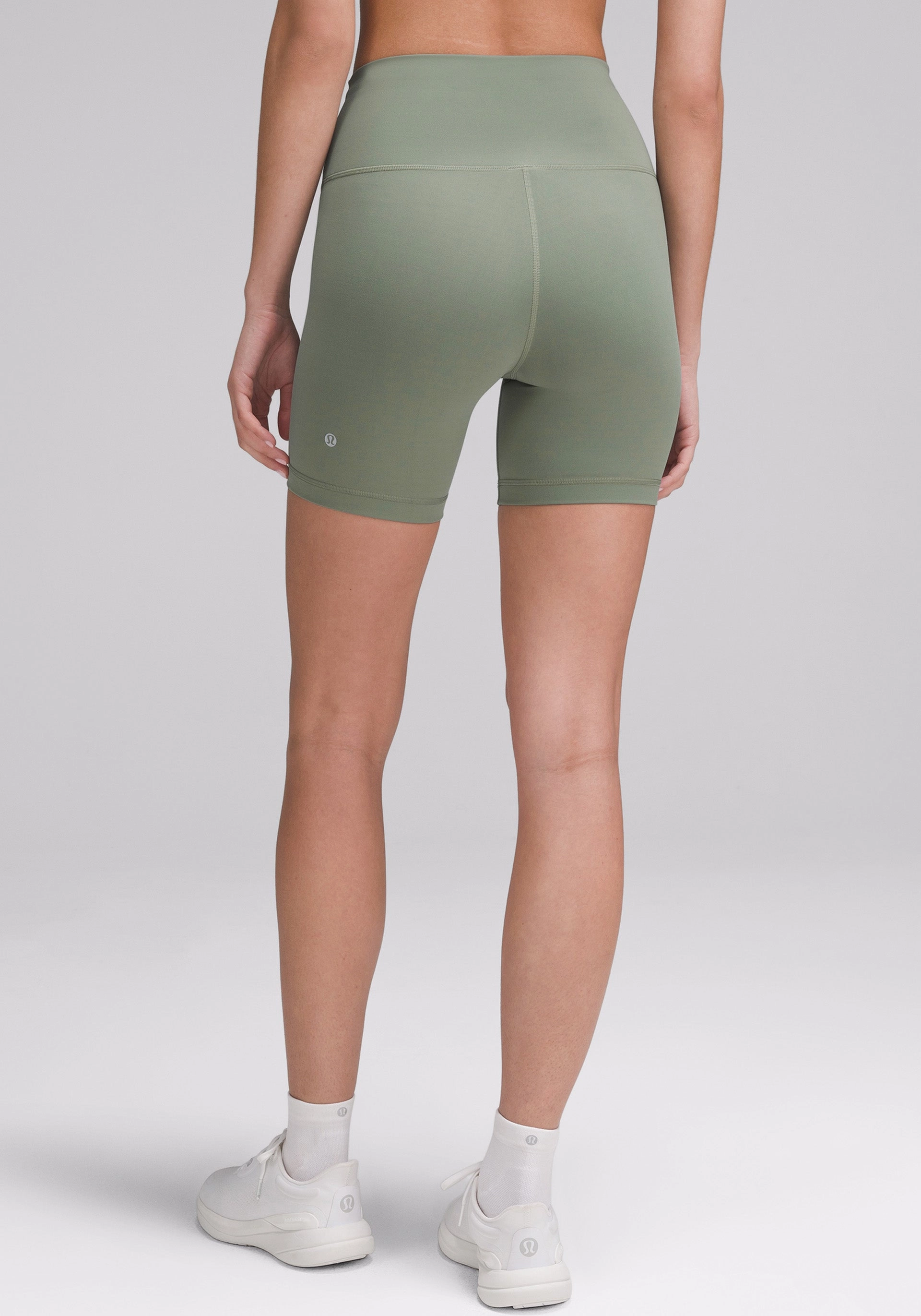 Wunder Train High-Rise Short 6" dancewear color - fast