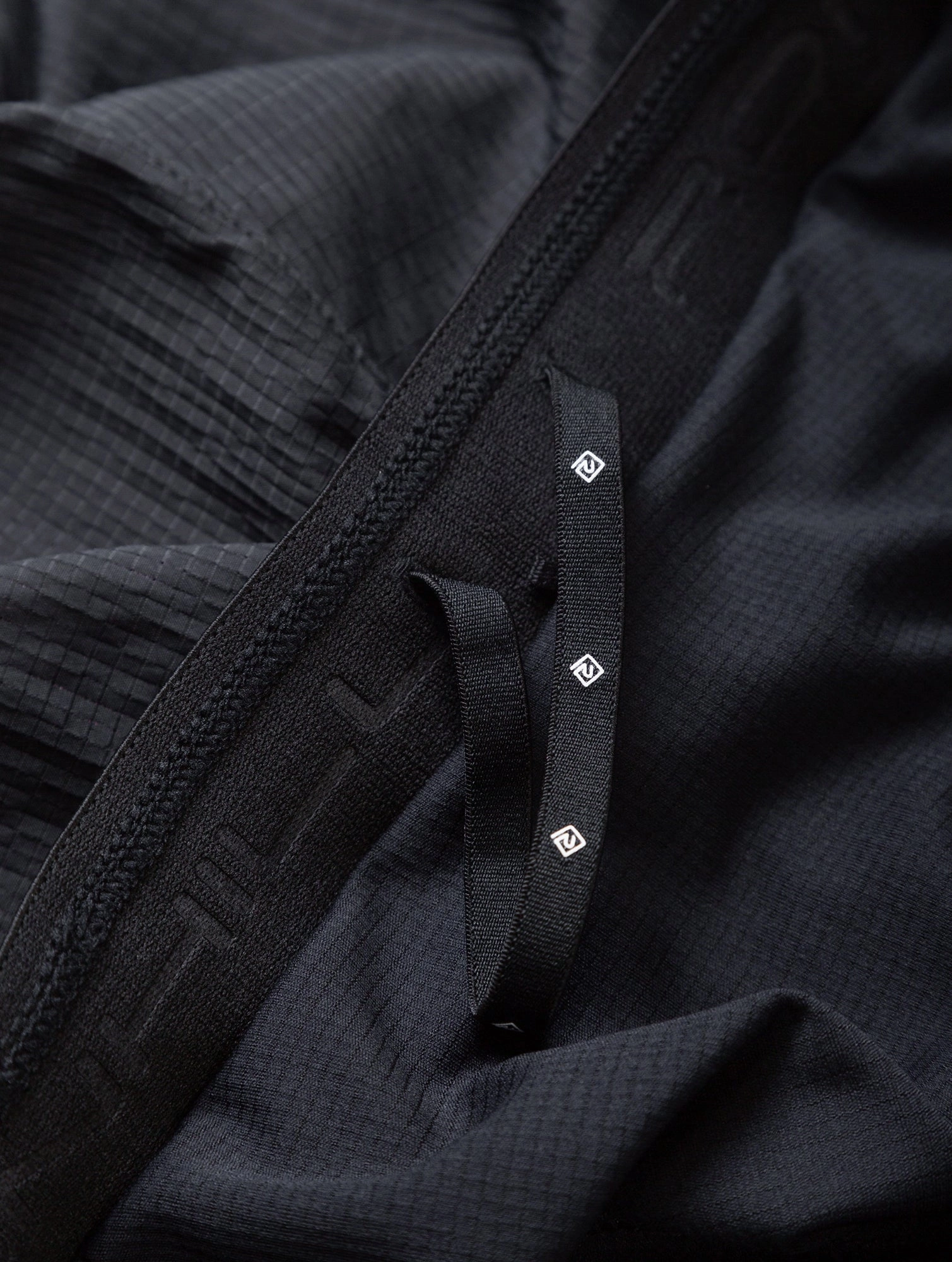 Cool Touch Ronhill Tech Race Womens Running Shorts - Black