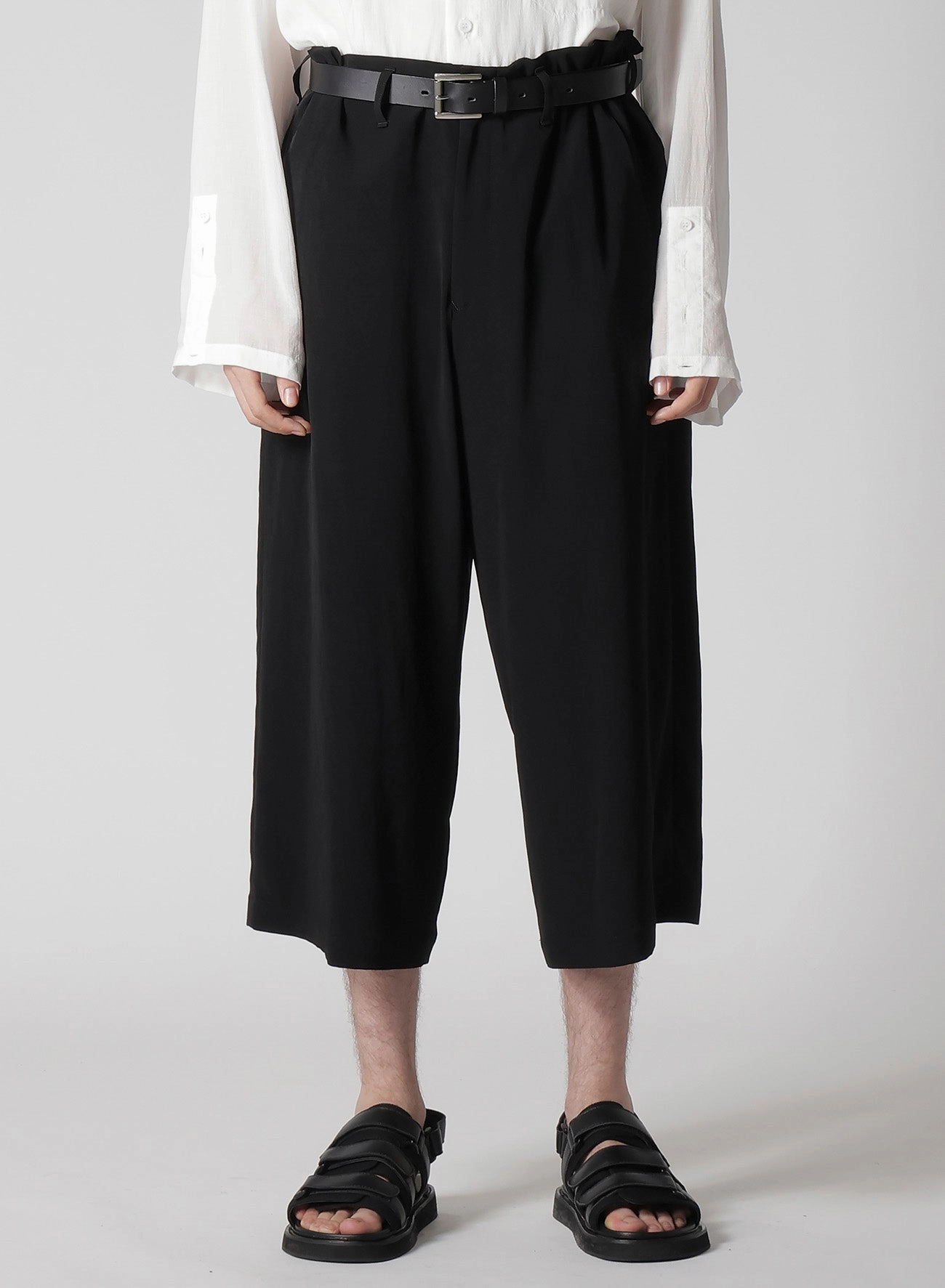 Essential Fit Cozy and Relaxed TA TUXEDO PIPING PKT PANTS