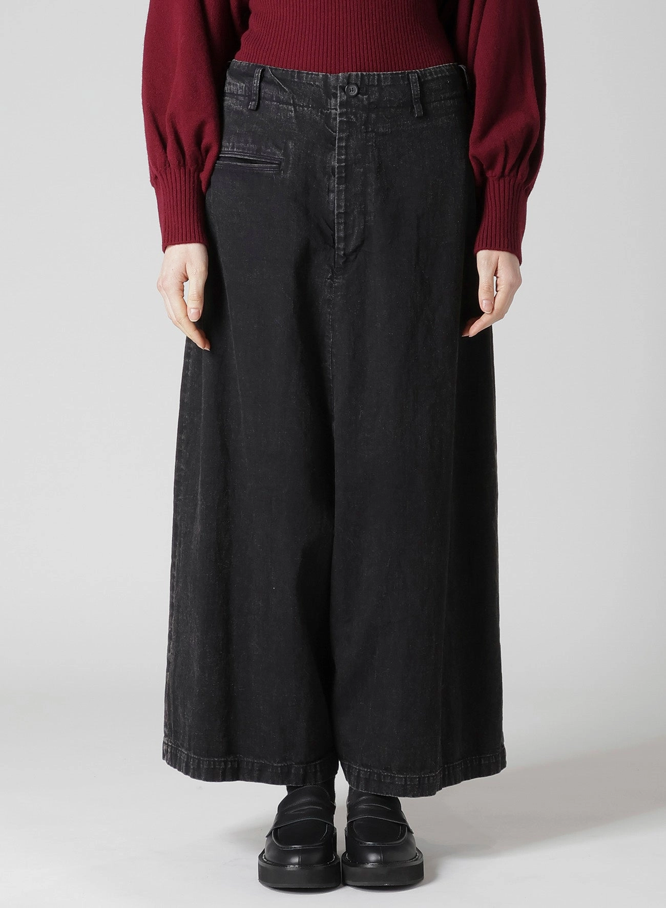 NonRestrictiveFit Chilly Weather Comfort PERMANGANATE BLEACHED DENIM BACKSIDE FLARED WIDE PANTS