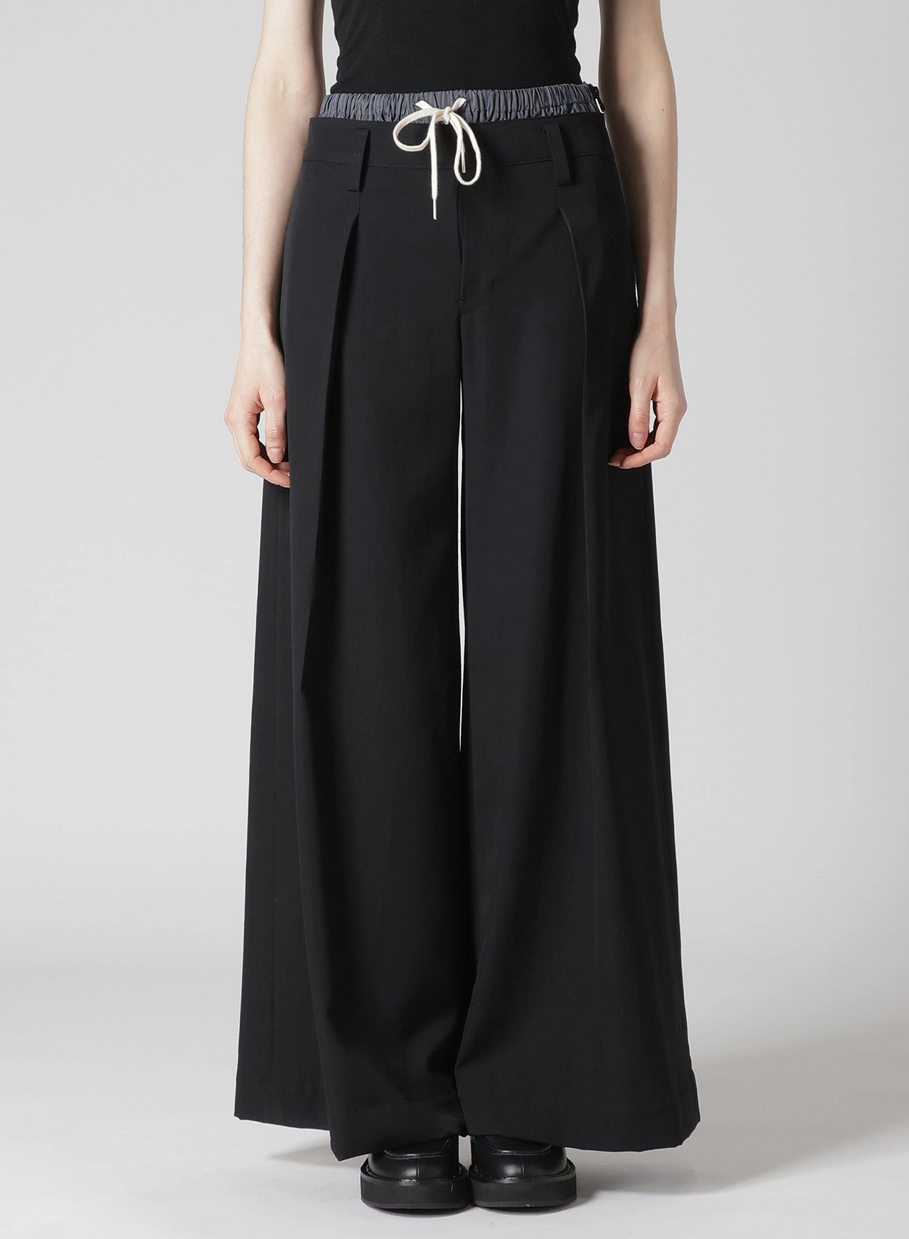 GABARDINE LAYERED-LIKE WIDE PANTS Street Comfort Distressed finish