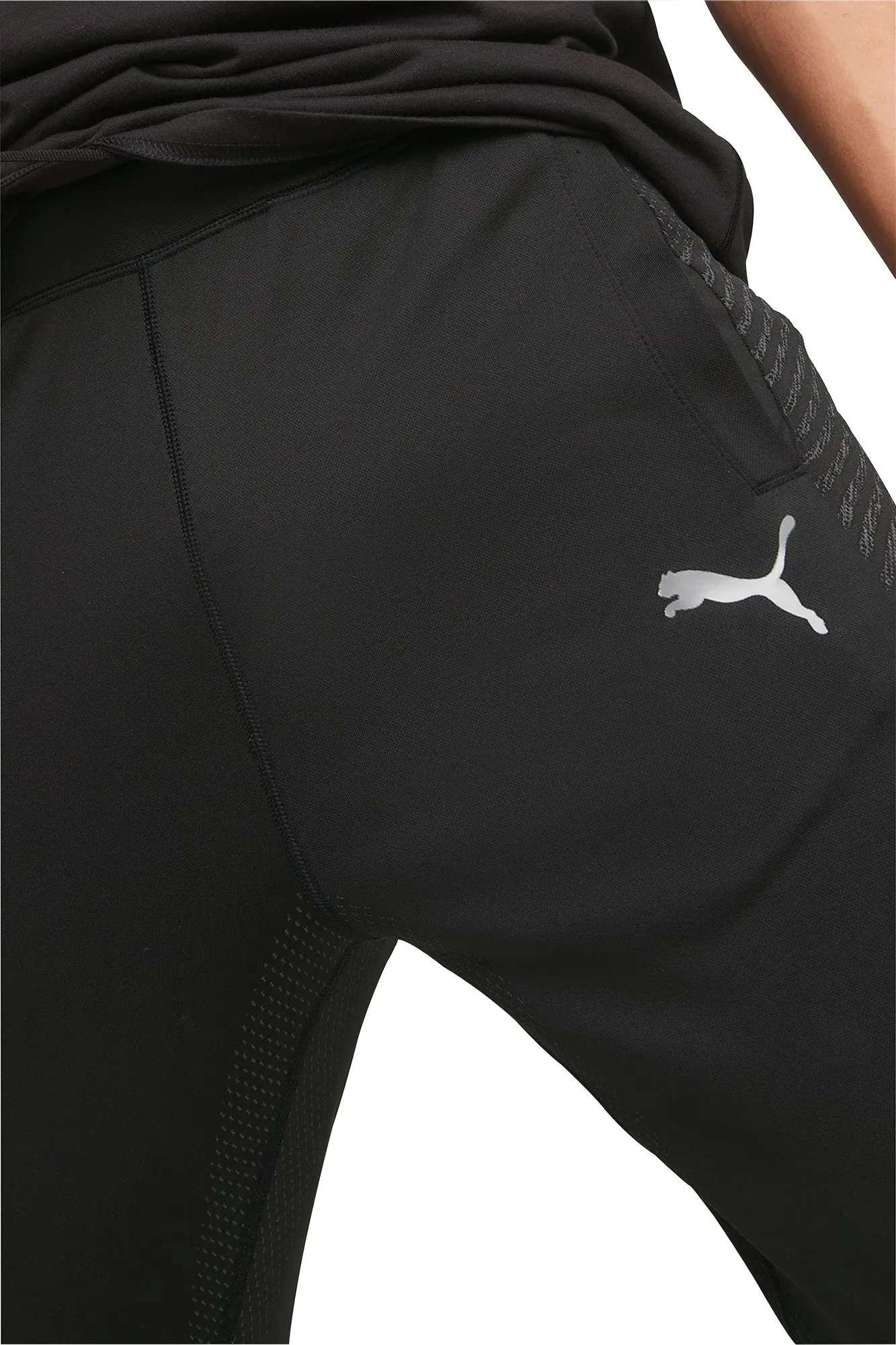 Versatile Waist Essential Look Puma FormKnit Seamless Mens Training Joggers - Black