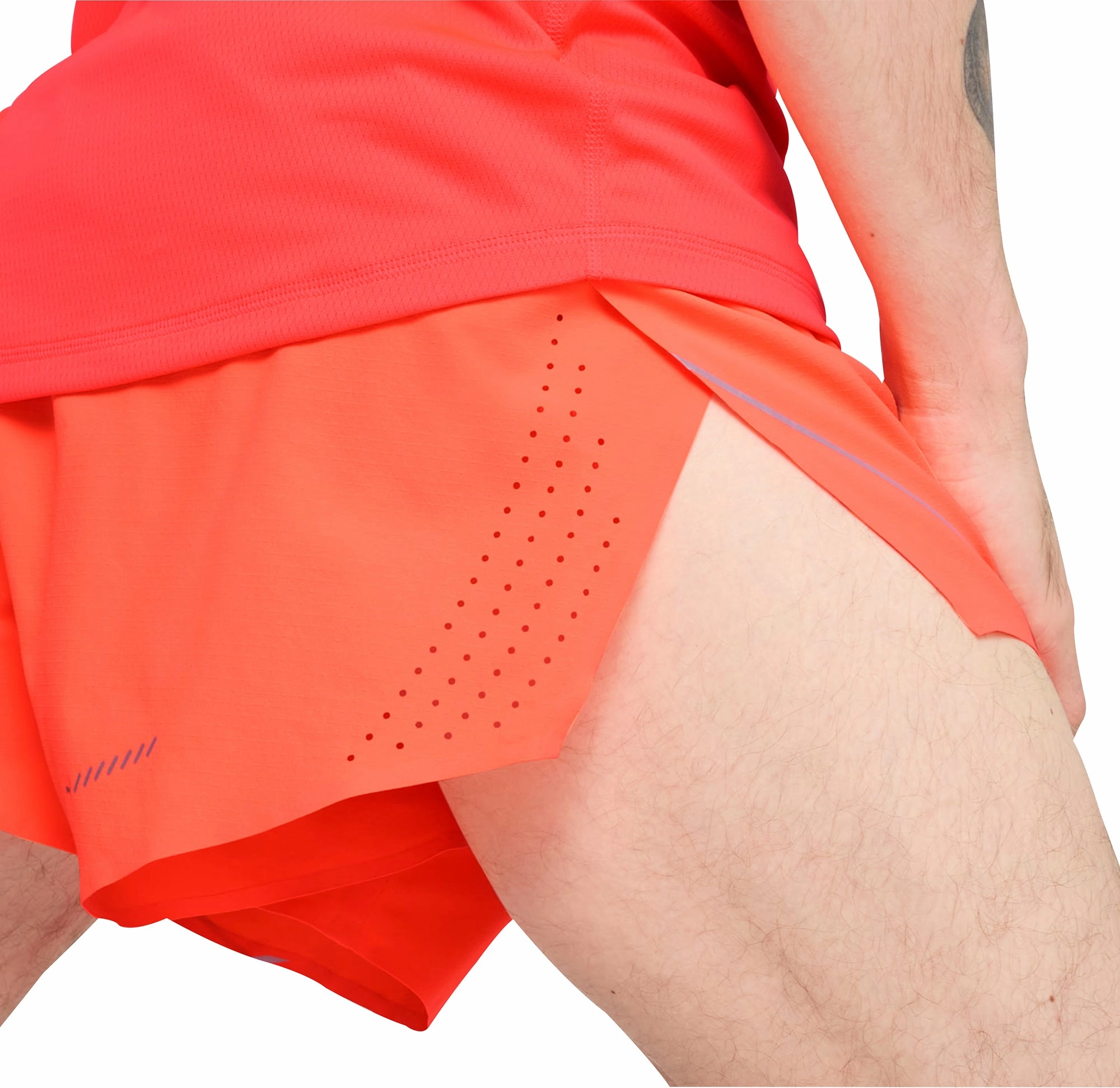 Flexible Pocket Placement Airy Touch Puma Raceday Ultraweave 3 Inch Split Mens Running Shorts - Red