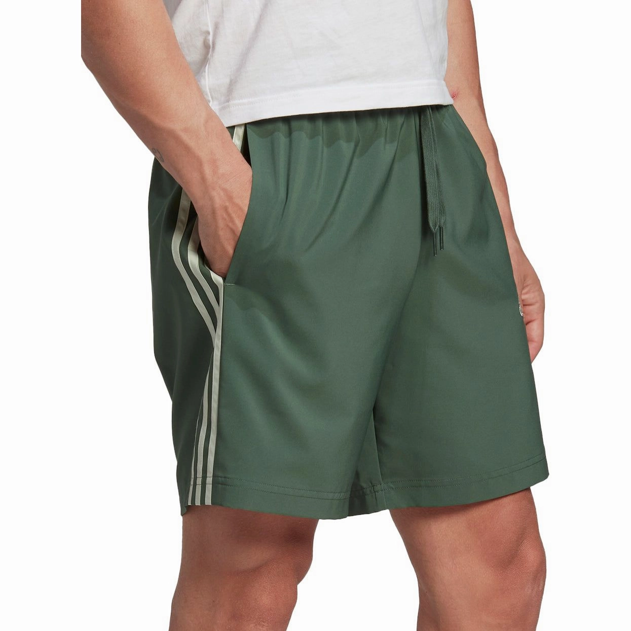 Free Movement adidas AeroReady Essentials Chelsea 3 Stripes Mens Training Shorts - Green