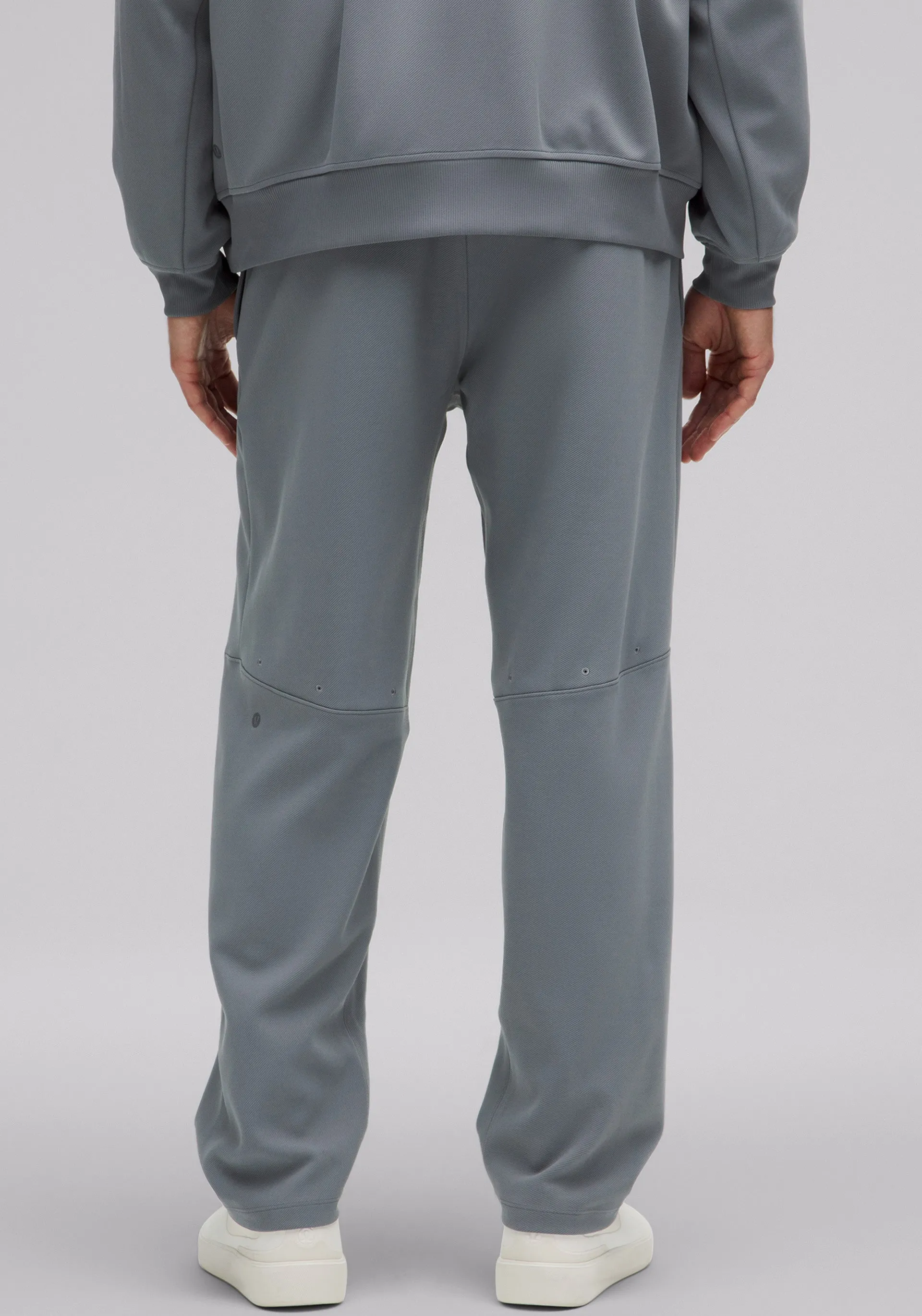 Relaxed-Fit Smooth Twill Track Pant Customizable length Breathable Stretch Wear