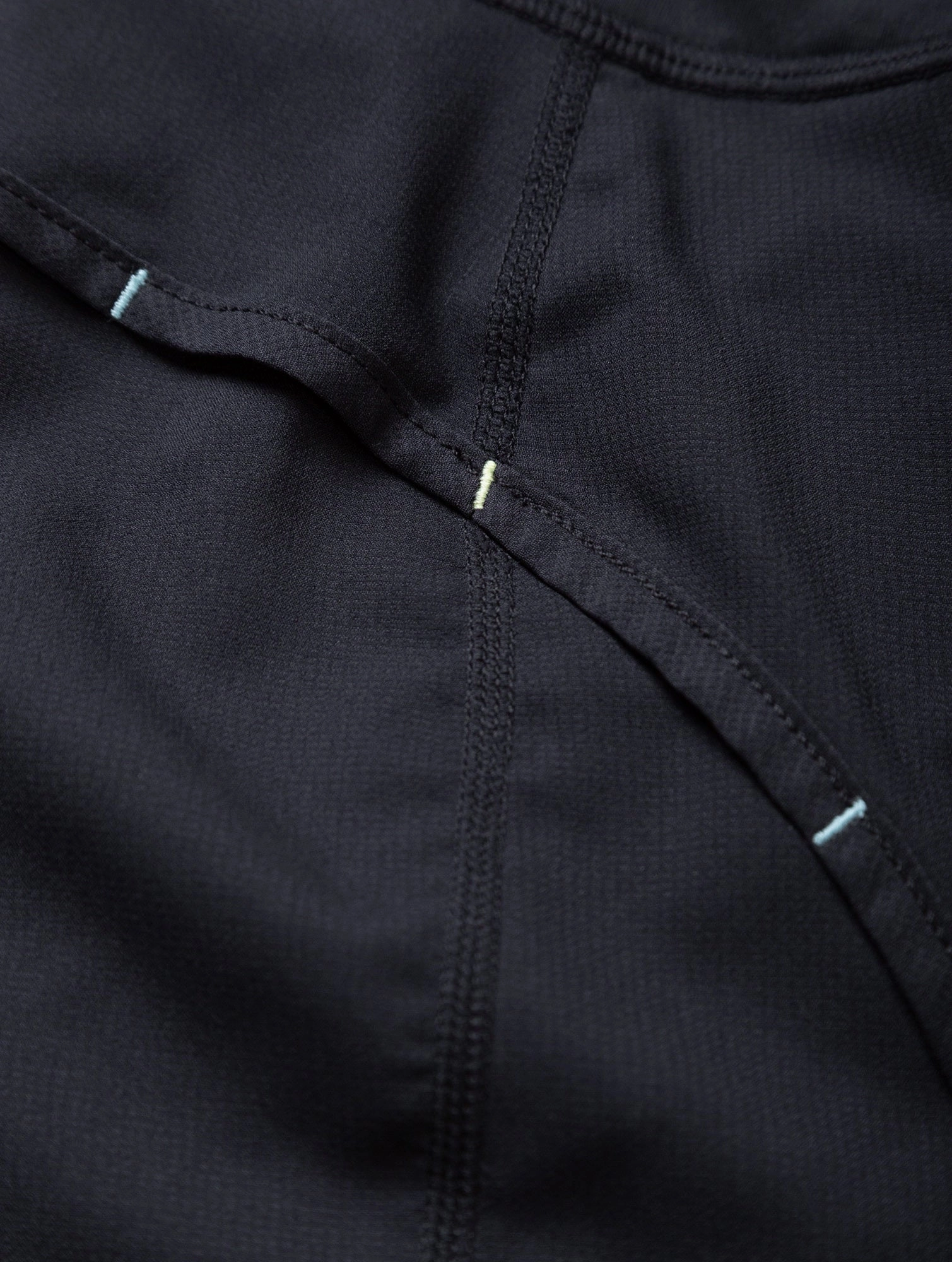 No Bunching Ronhill Tech 4.5 Inch Womens Running Shorts - Black