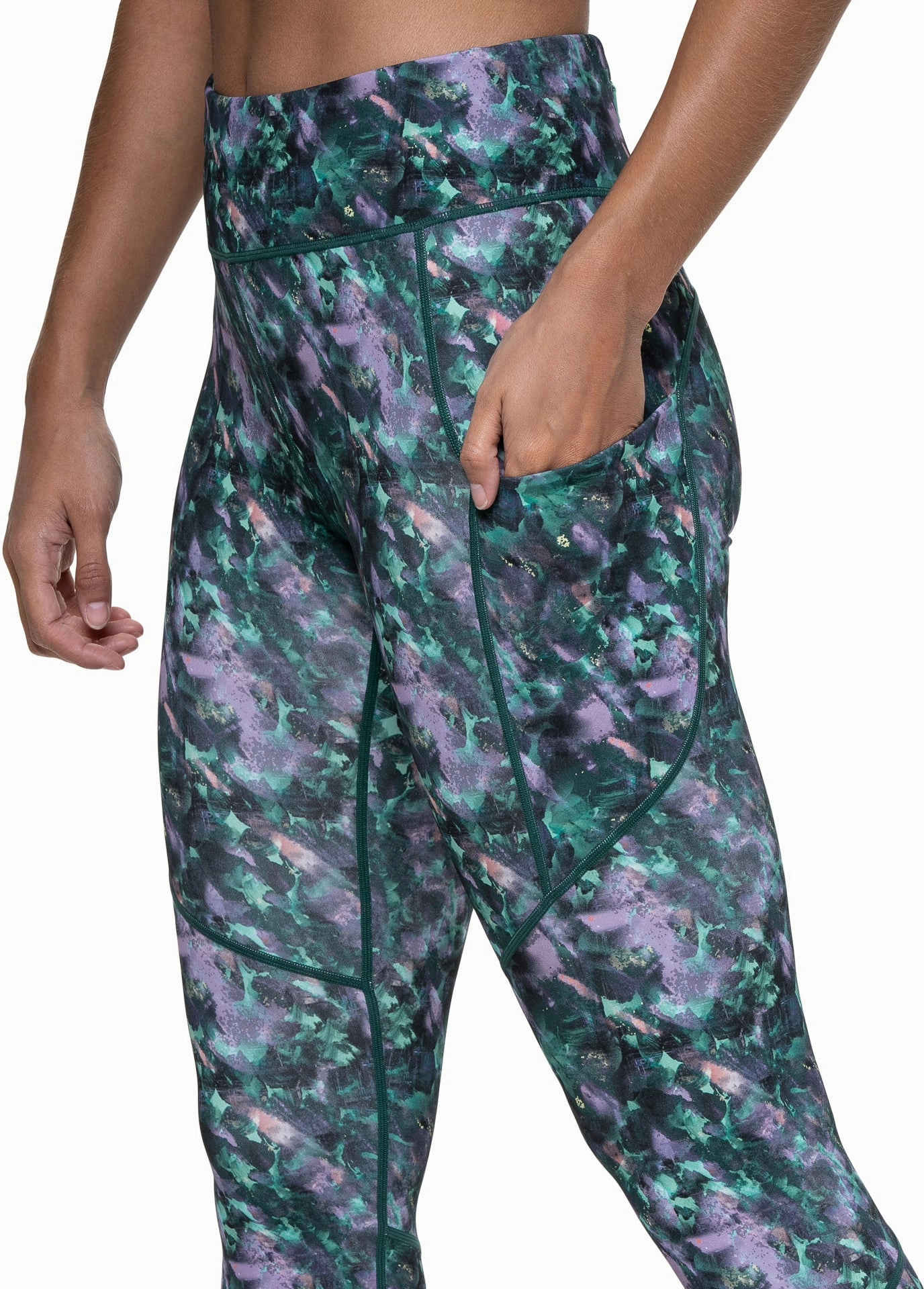 Sleek Wearable Weekend Trip Minimalist Style Ronhill Tech Womens 7/8 Running Tights - Green