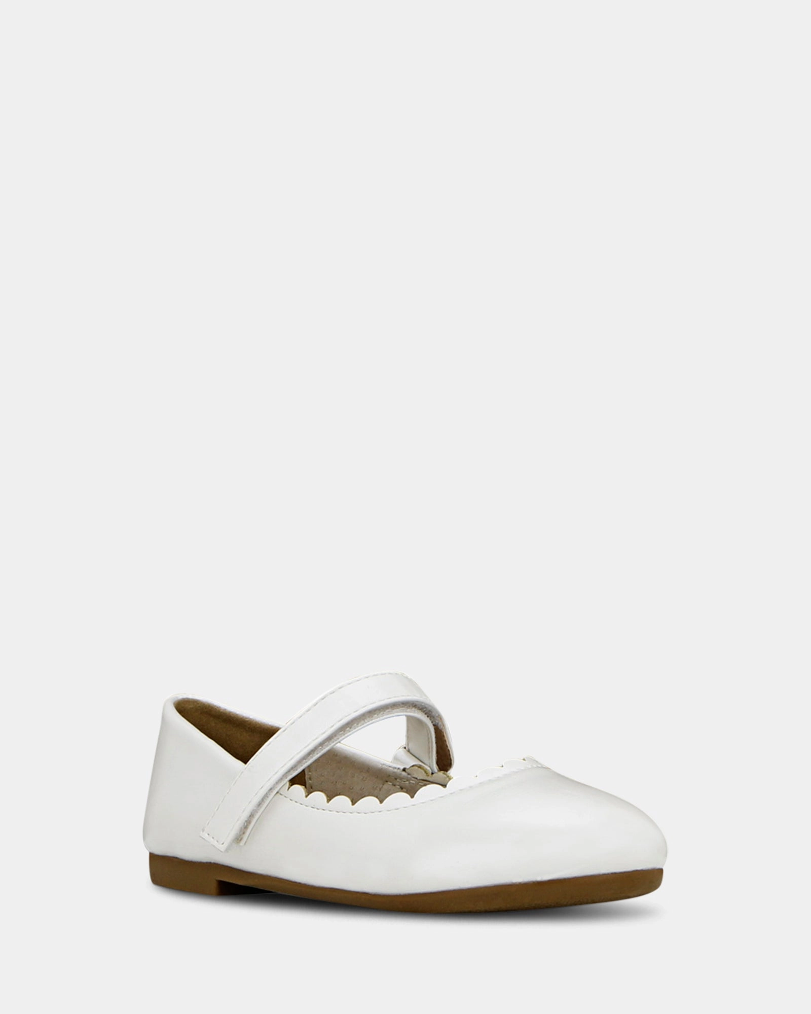 Roxie White Pearl Modern Style