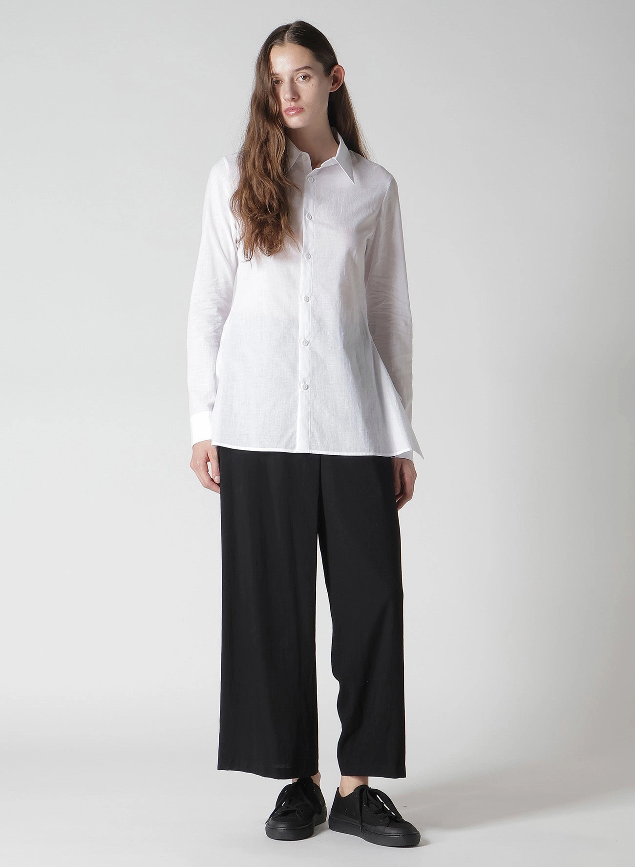 Soft Touch Material Ry WRINKLED LAWN L FRONT TUCK PANTS