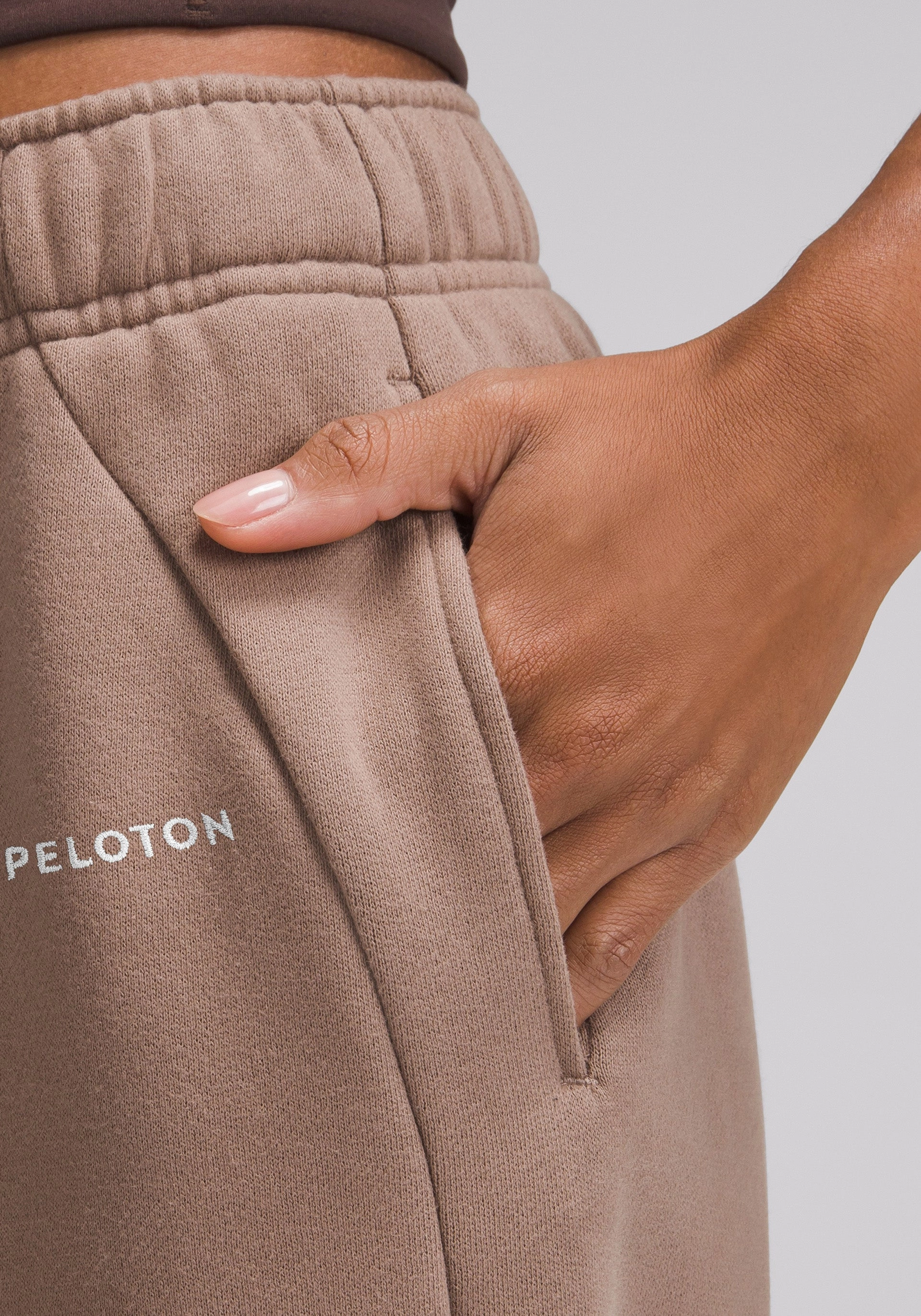 Scuba Mid-Rise Oversized Jogger | Regular Tagless Labeling