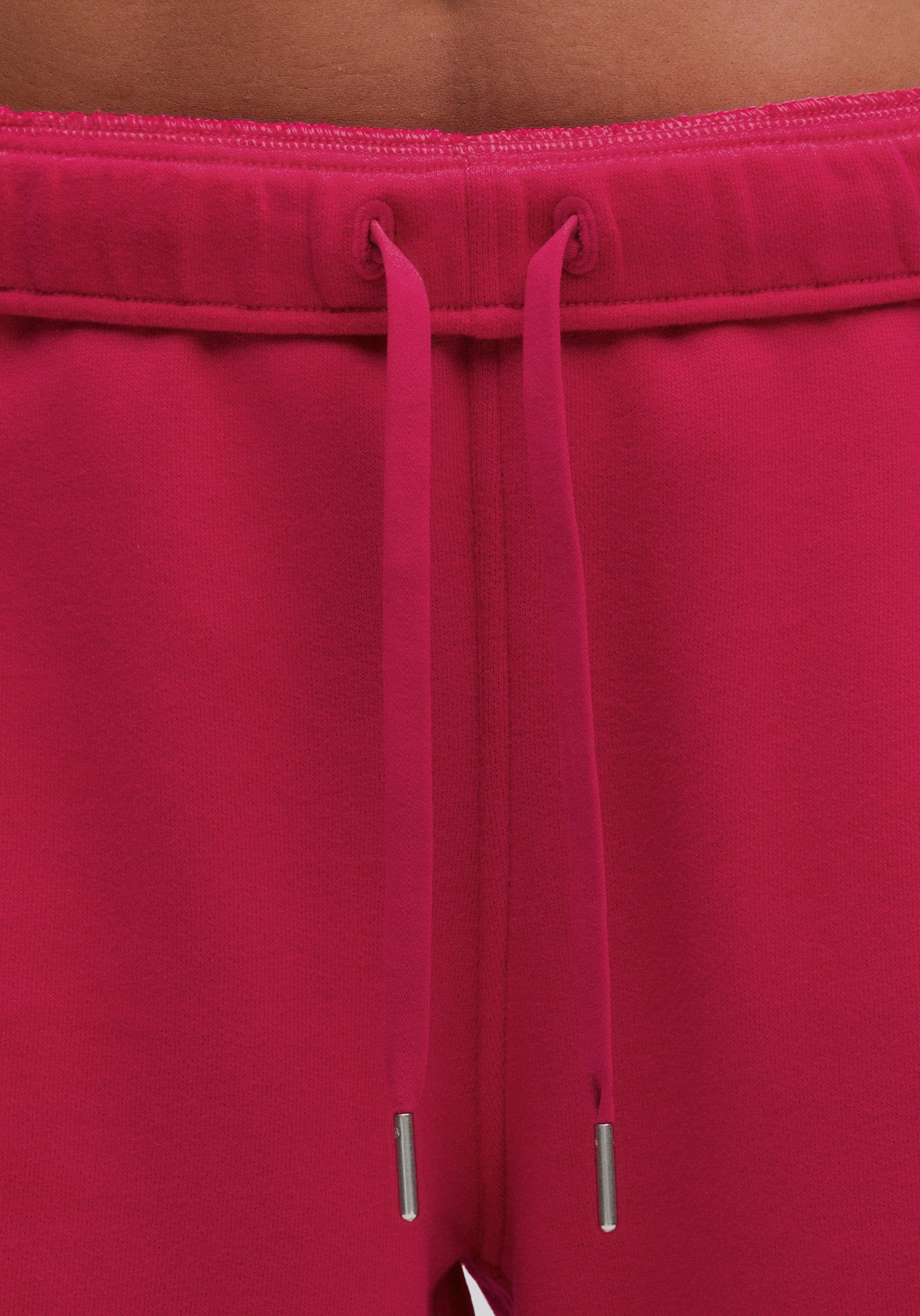 Scuba Mid-Rise Oversized Jogger | Regular Layer Essential Fashion-Forward