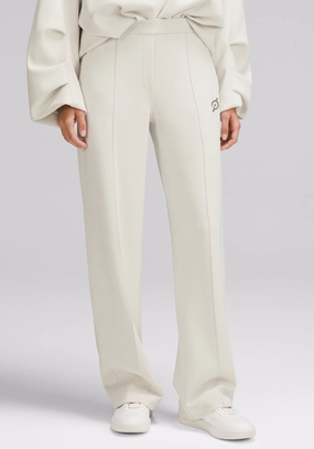 Flexible Fit Softstreme Pintuck Mid-Rise Pant | Regular