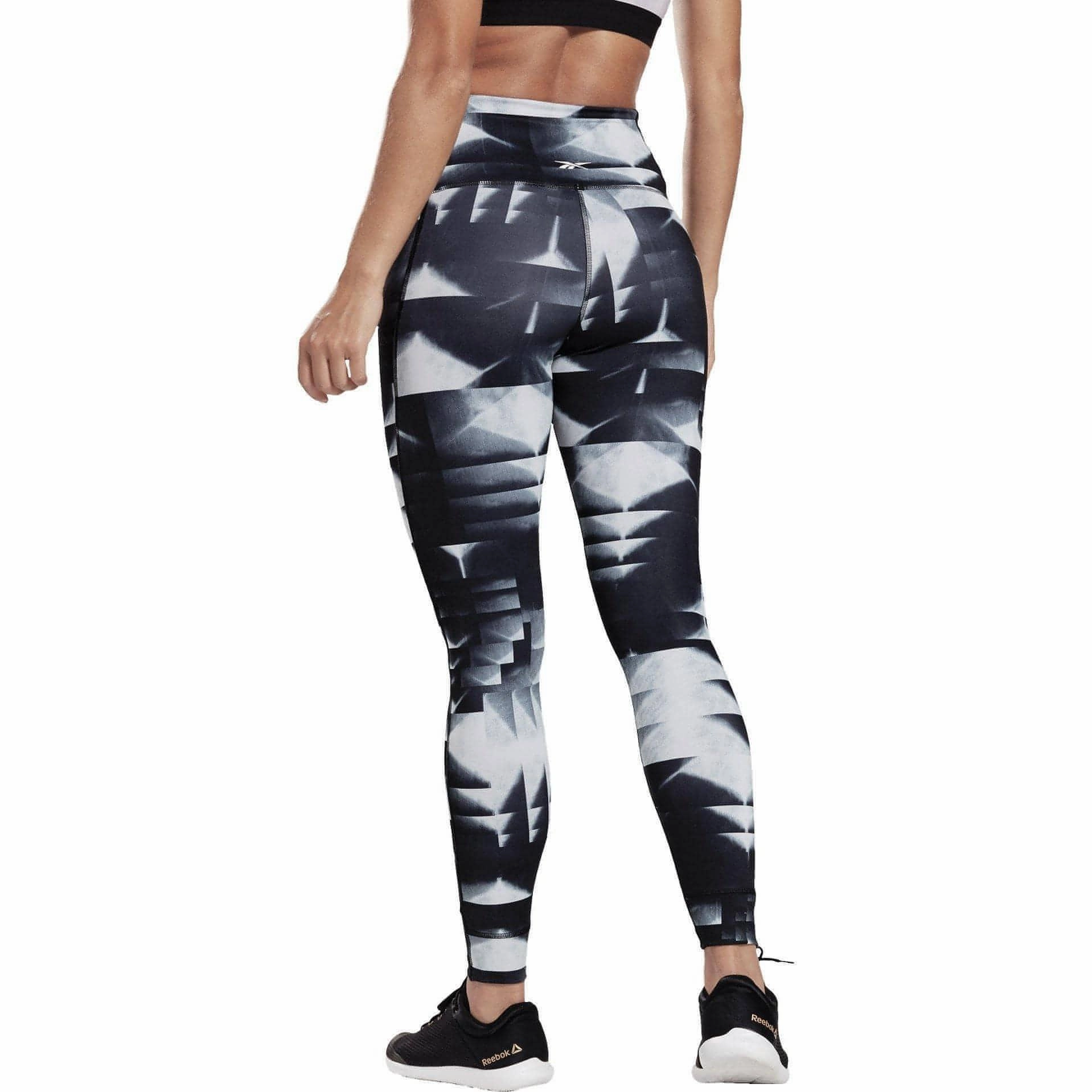 Daily Gear Cozy Comfort Reebok Sudio Lux 2.0 High Rise Womens Long Training Tights - Black