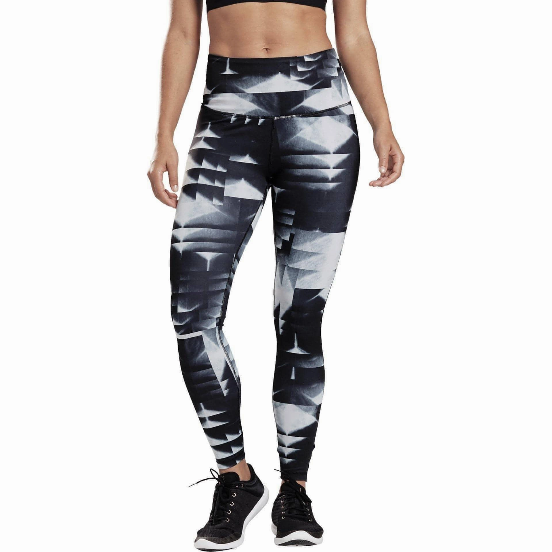 Reebok Sudio Lux 2.0 High Rise Womens Long Training Tights - Black Chic Performance