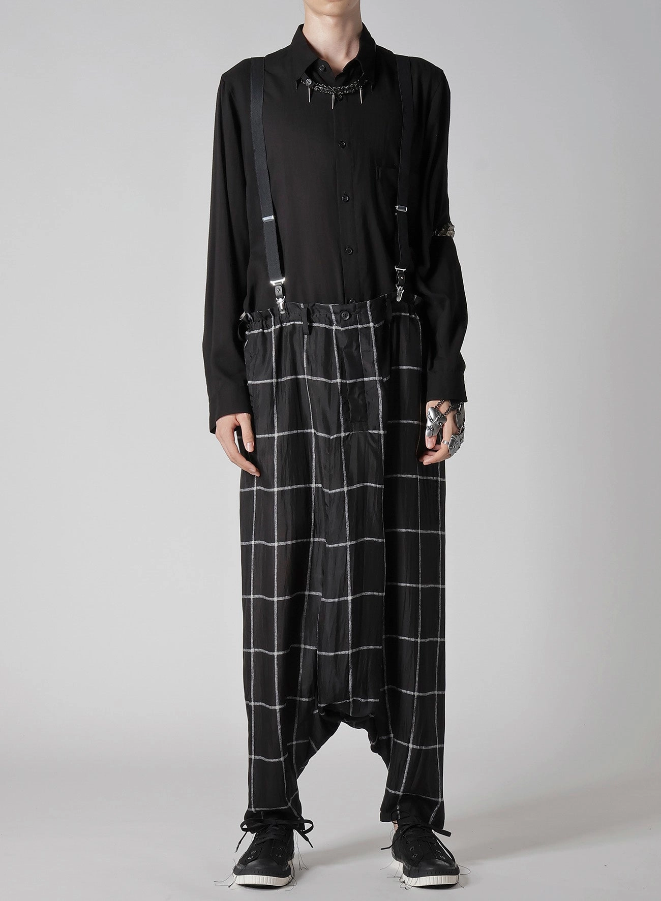Fitted Design Soft Design SIMPLE CHECK BLACK PLAID SARROUEL PANTS