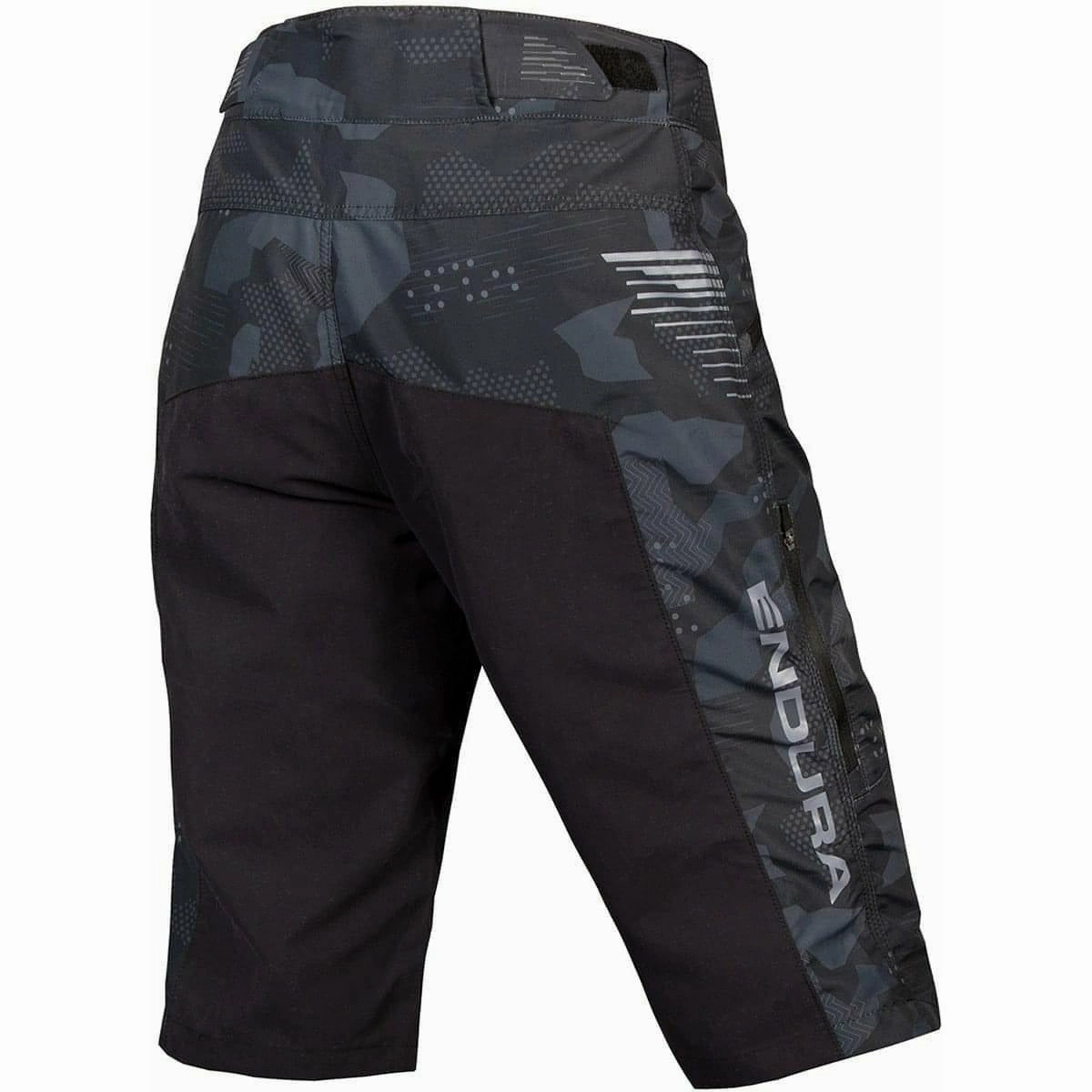 Water - repellent Endura SingleTrack II Womens Baggy Cycling Shorts - Black Camo