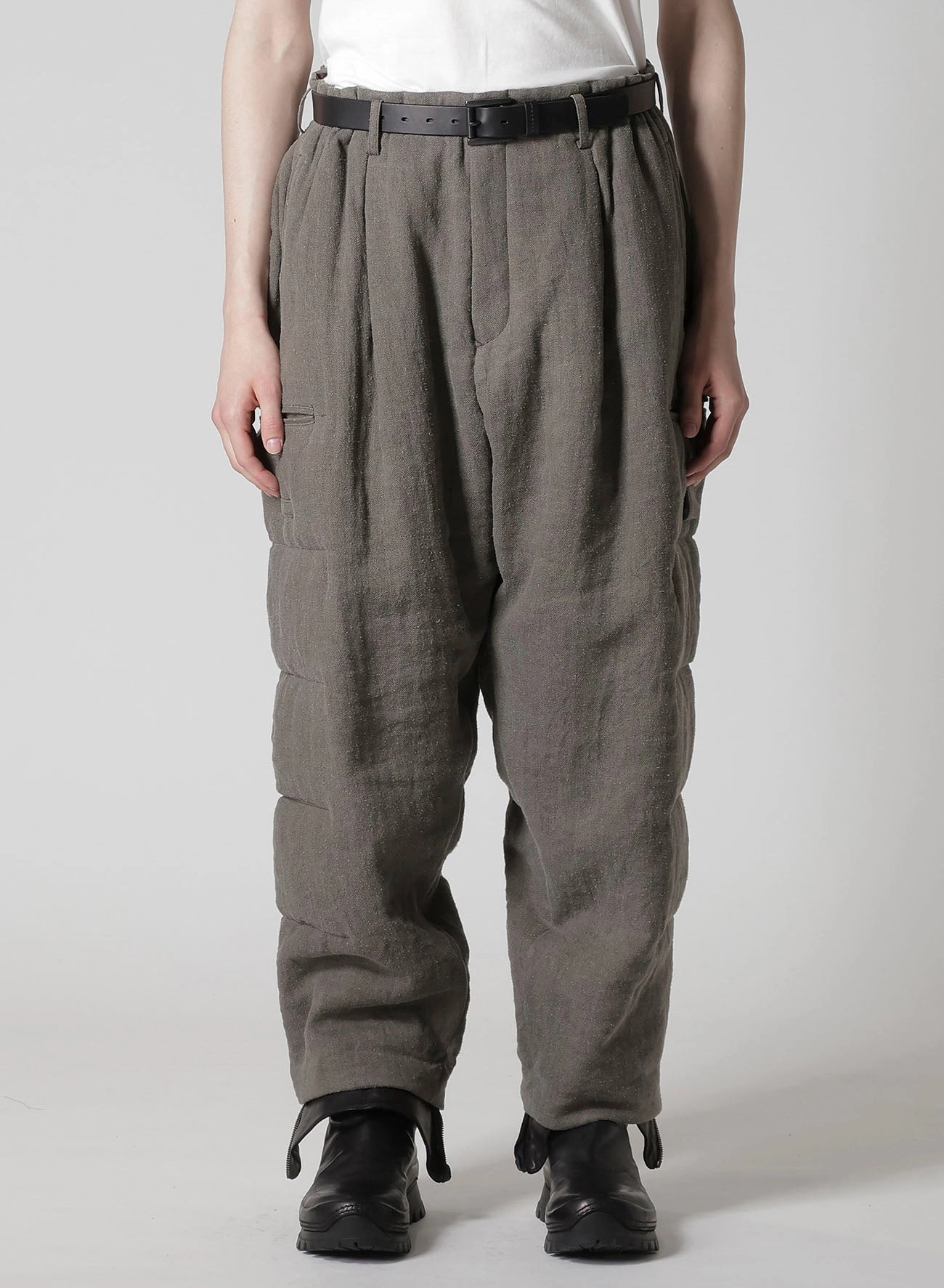 Flexible Seam Performance Fit SILK LINEN INKED KNEE TAB PADDED PANTS